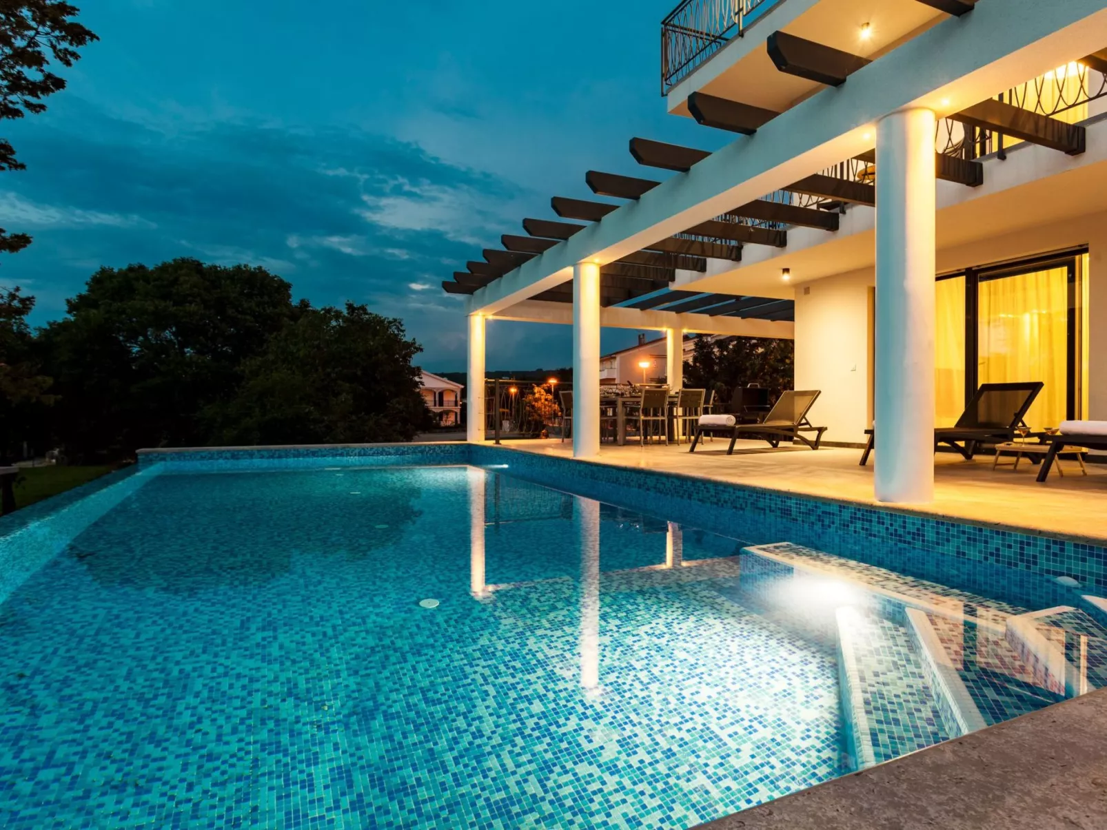 In Malinska mit großem Pool - Image-tags.info