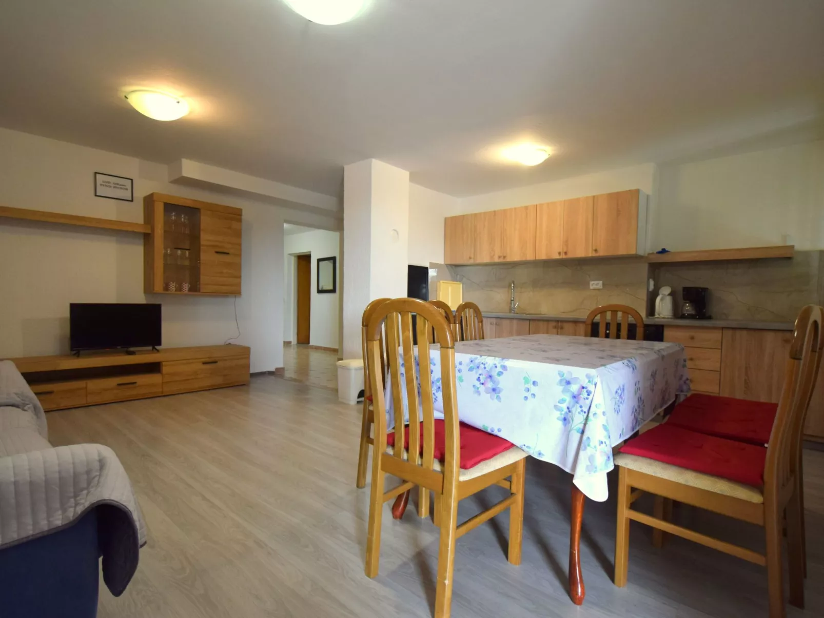 Angie 1 - Image-tags.info