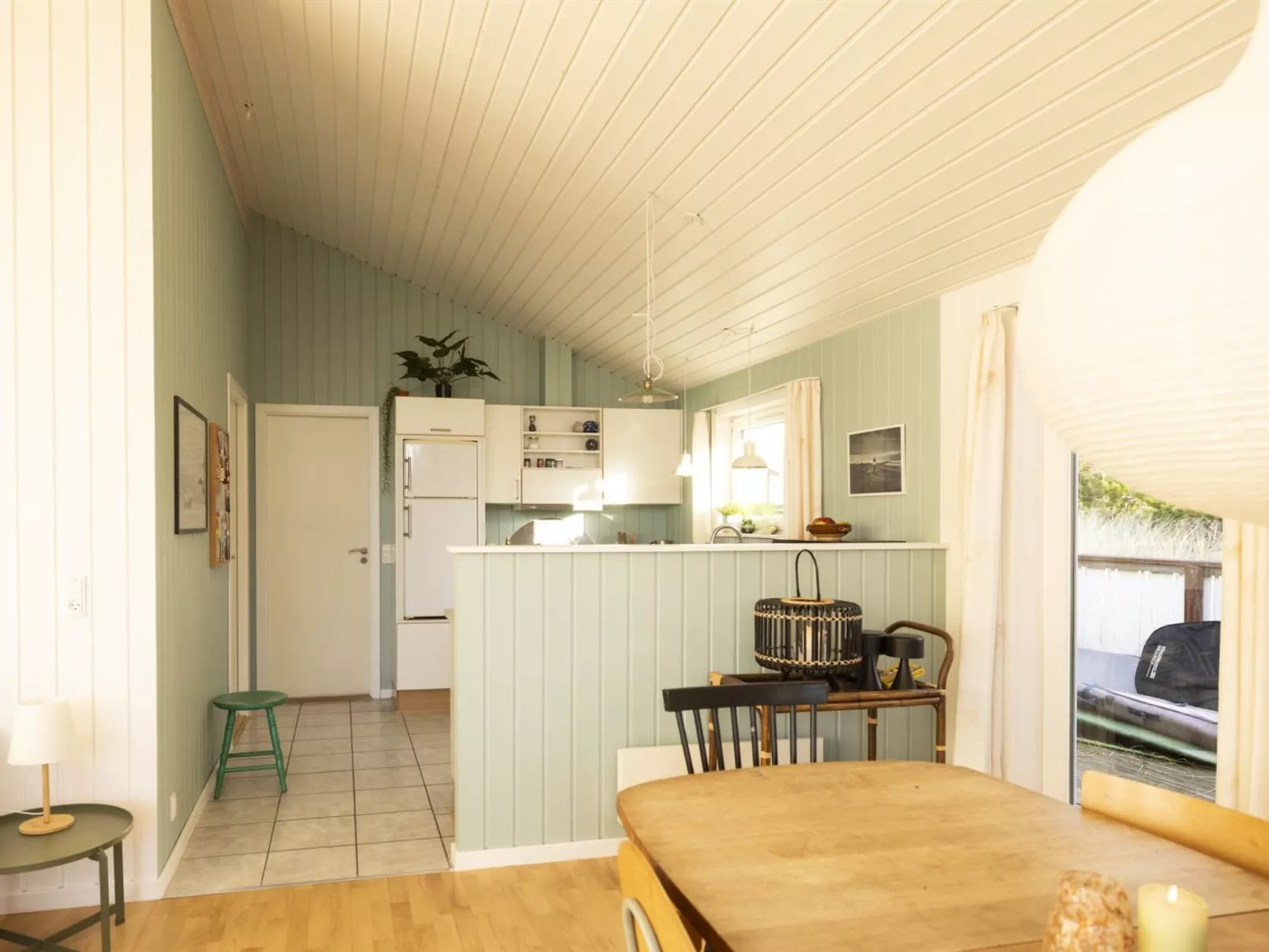 "Ljuben" - 1.1km from the sea-Binnen