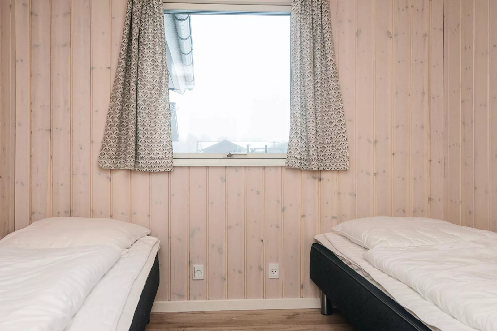 Zomerhuis met zwembad, sauna-Binnen