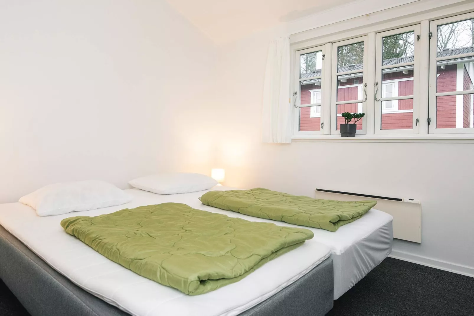 LØJT FERIECENTER-Binnen