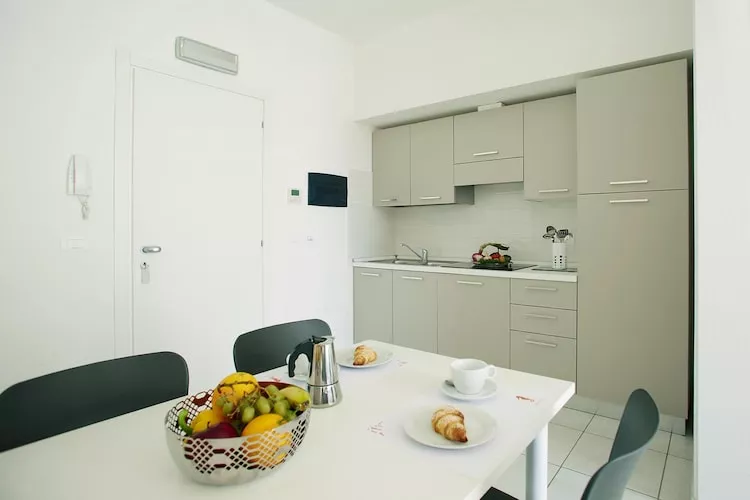 Residence Miriam Pietra Ligure-A2 Superior Plus renoviert in 2014 - Keuken