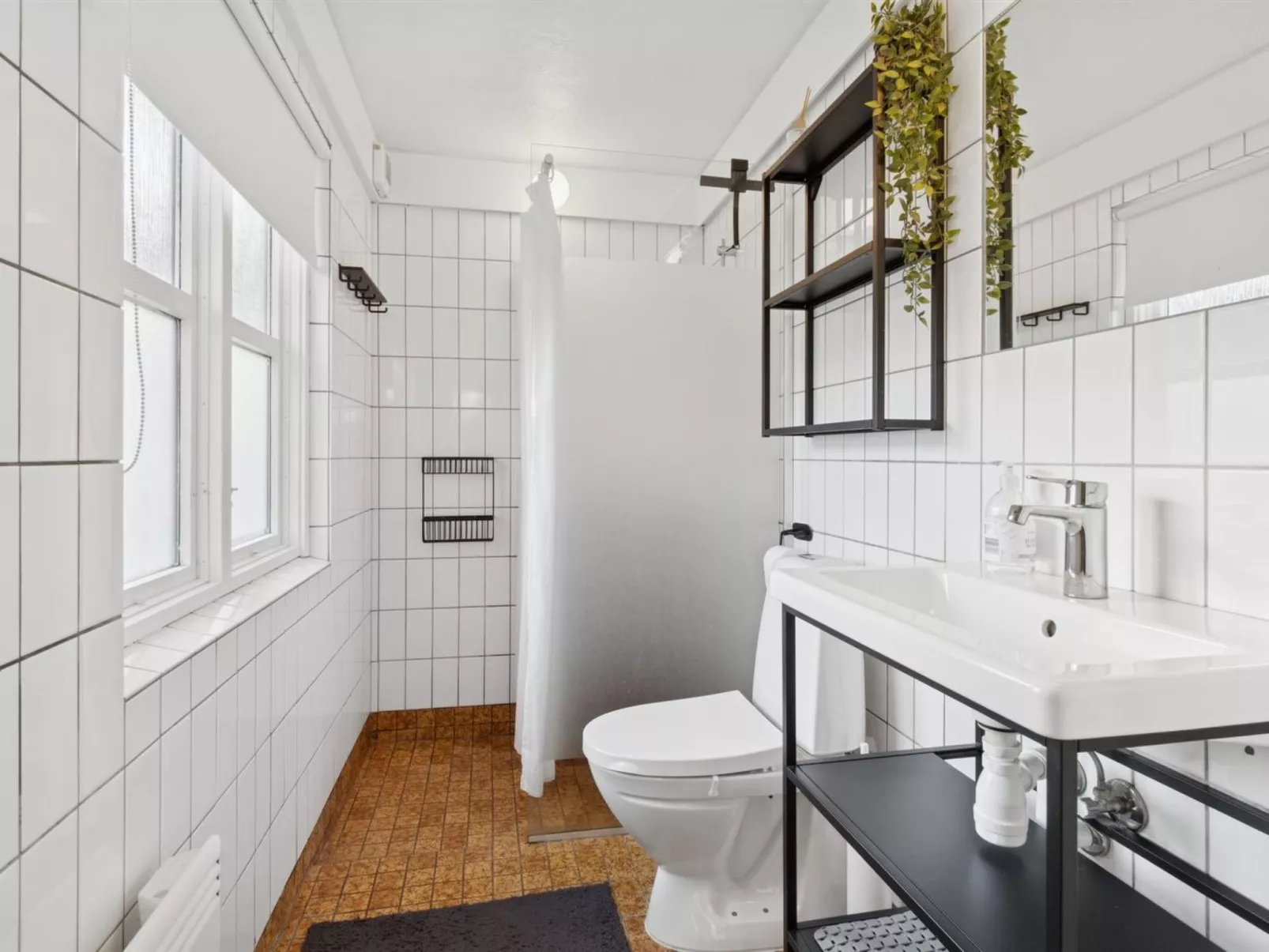 "Majvi" - 300m from the sea-Binnen