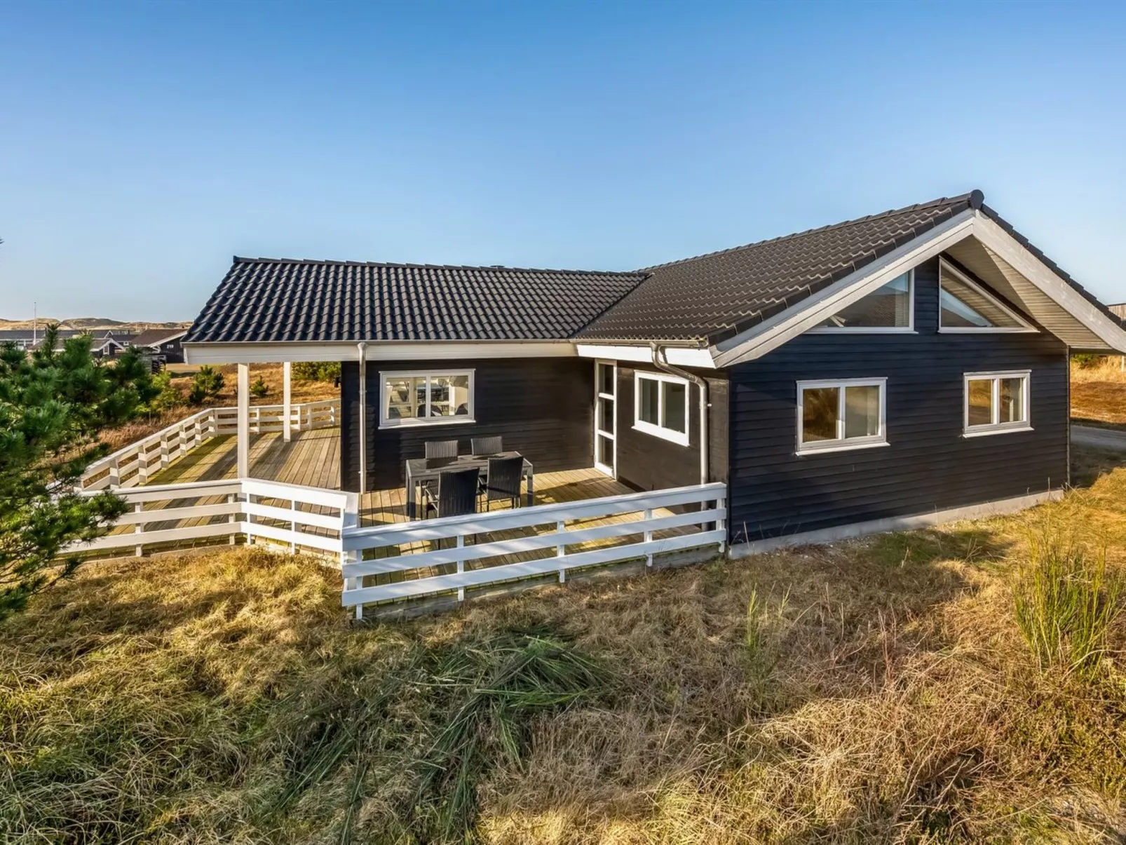 "Niesina" -  from the sea - Buiten