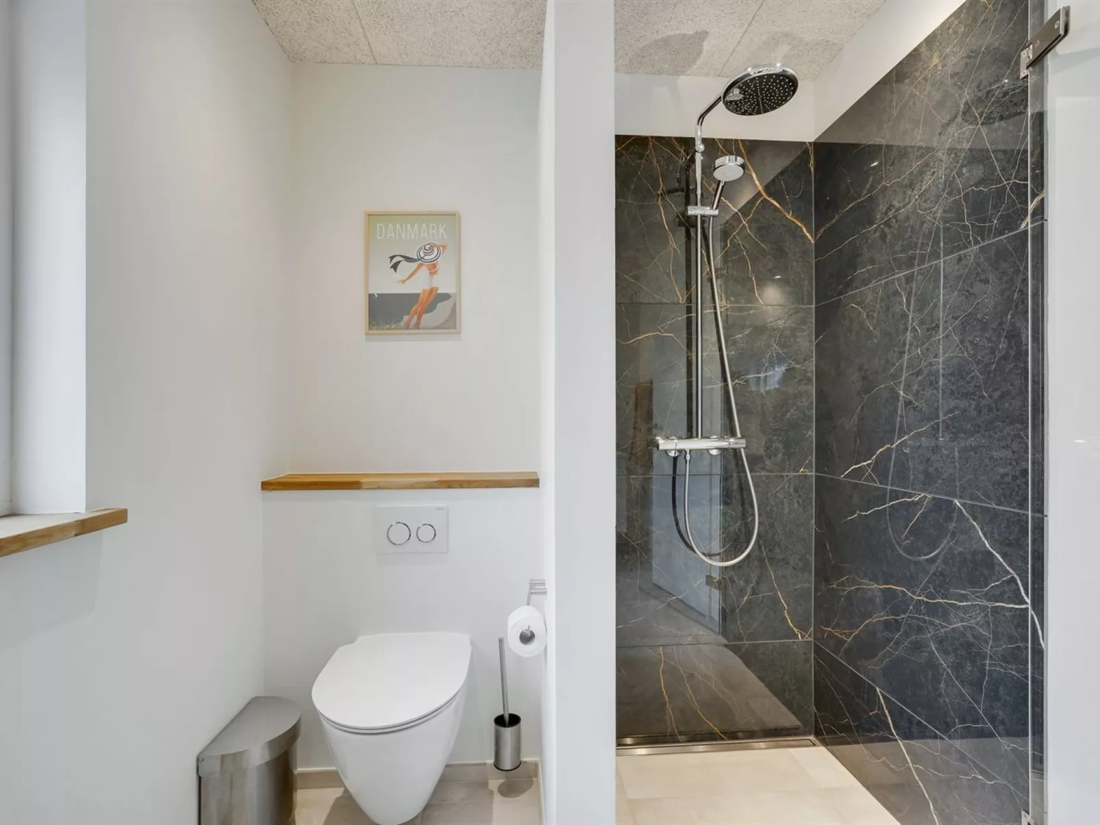 "Menja" - 1.4km from the sea-Binnen