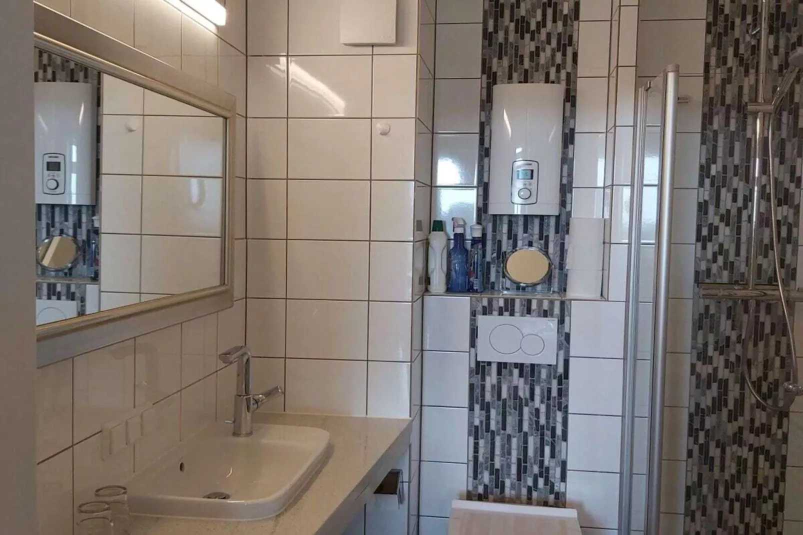 490310 - Badkamer