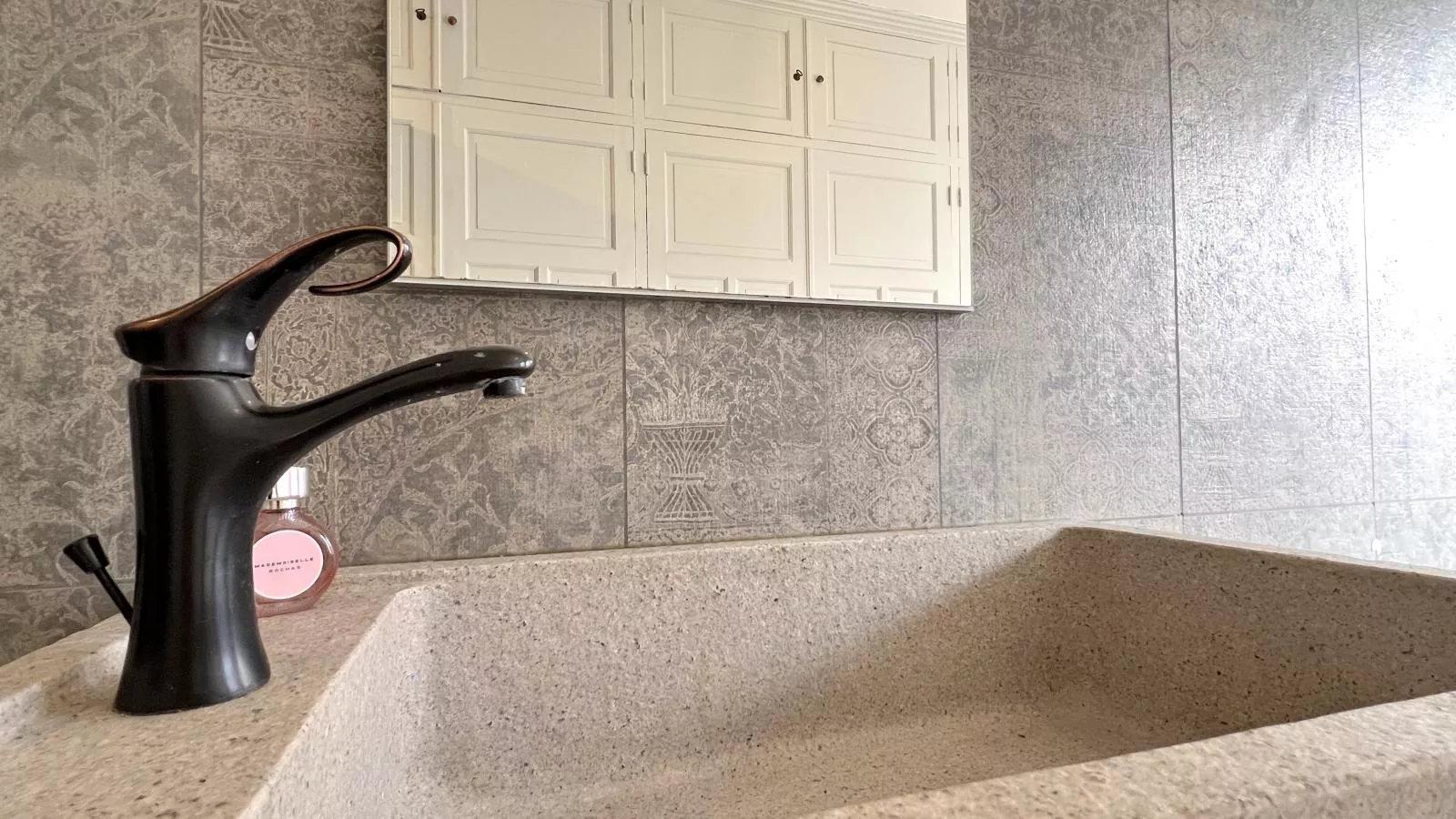 La Maison Bleue petite - Sfeer