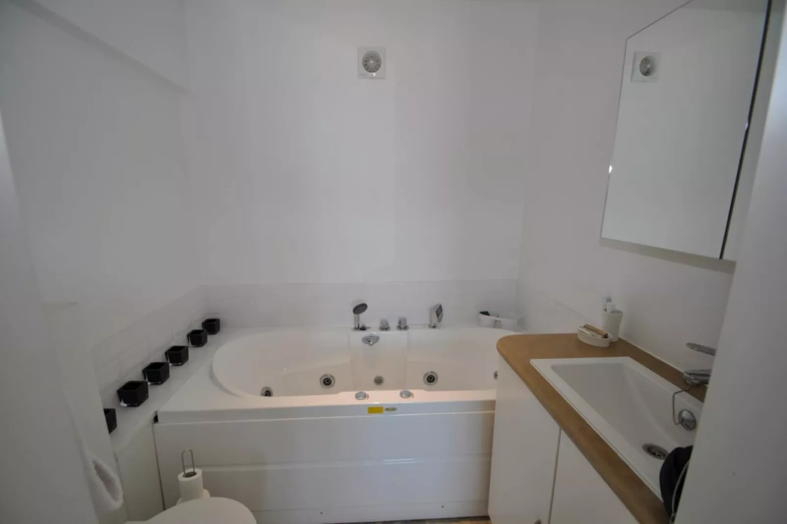 Residentie BEVERLY HOUSE-72-Badkamer