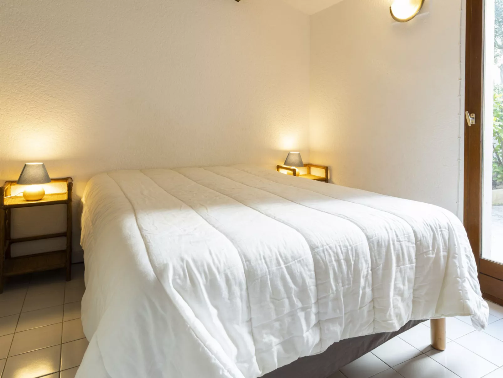 Les Ondines 2-Binnen