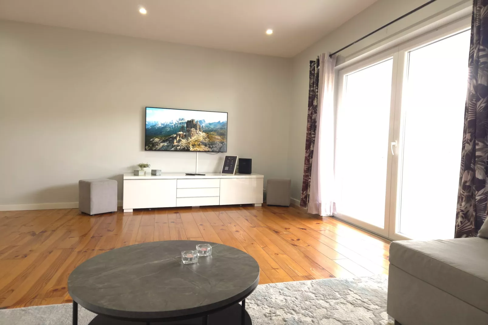 Sesimbra Terrace Escape By Gt House-Woonkamer