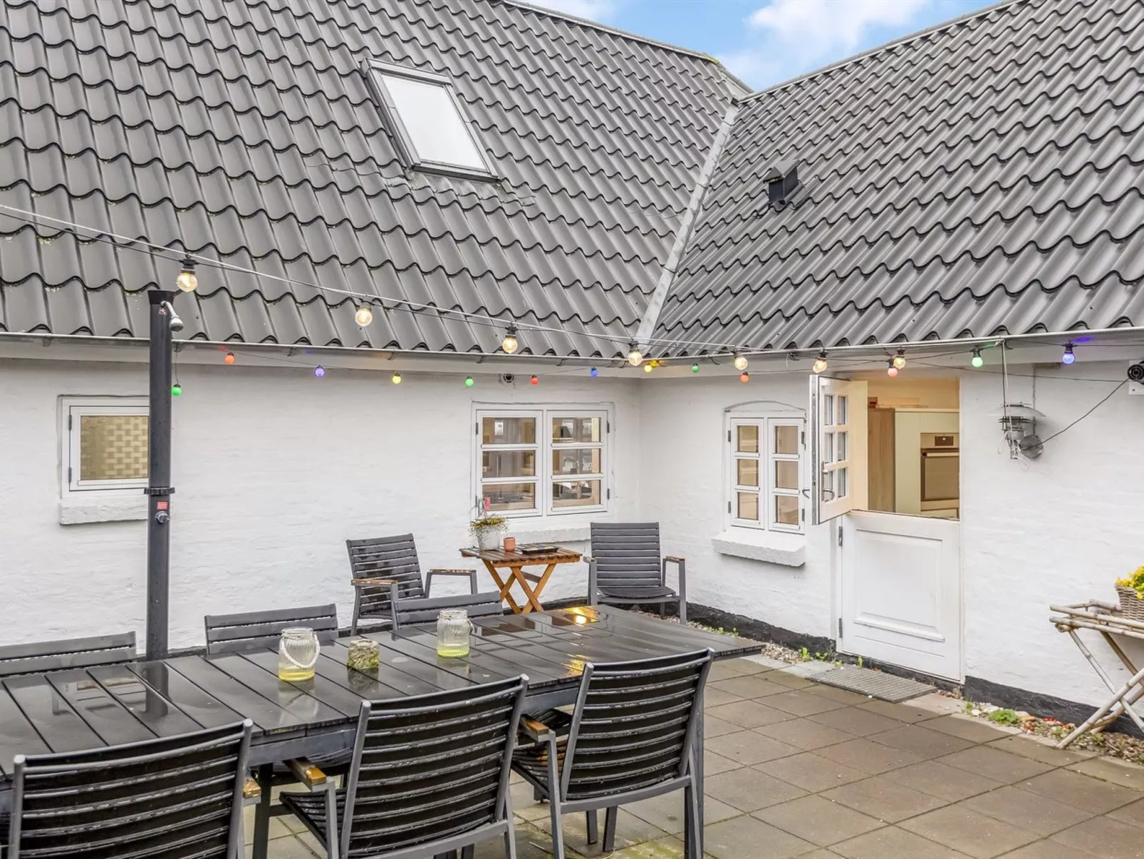 "Yorik" - 1.6km from the sea-Buiten