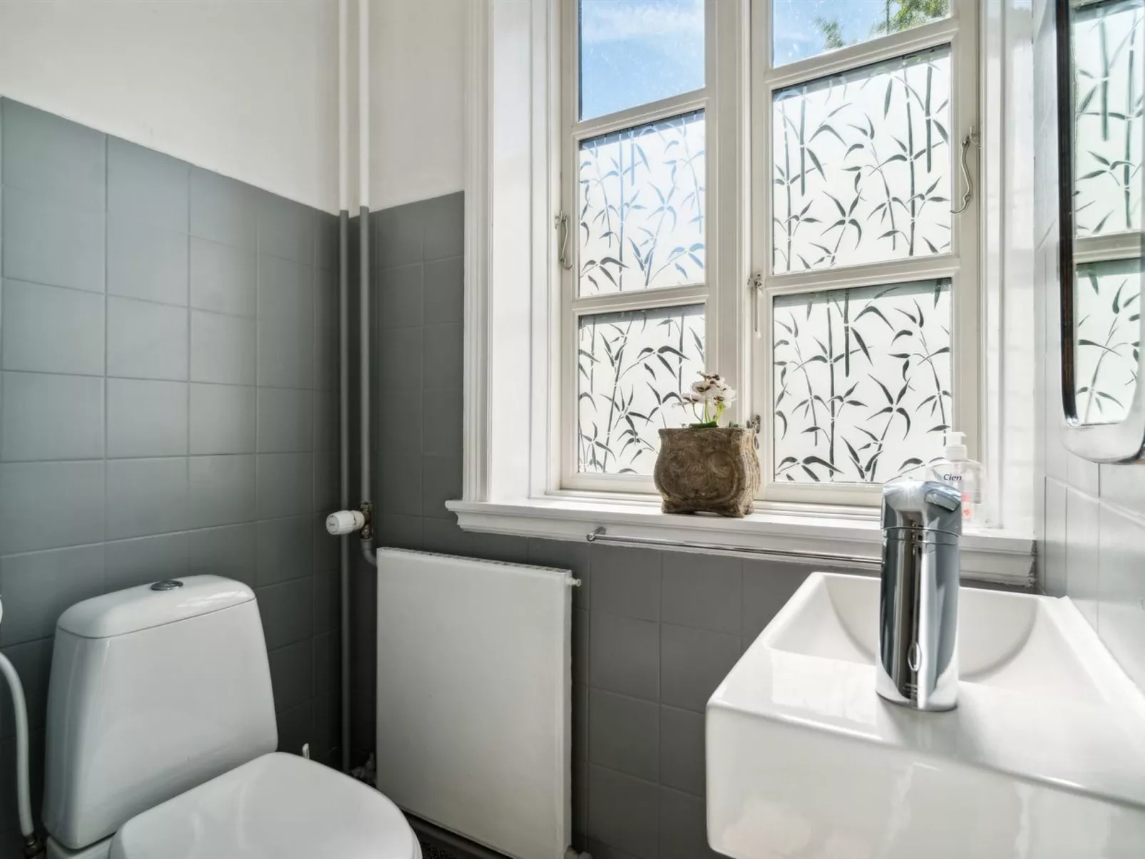 "Tuva" - 3.6km from the sea-Binnen