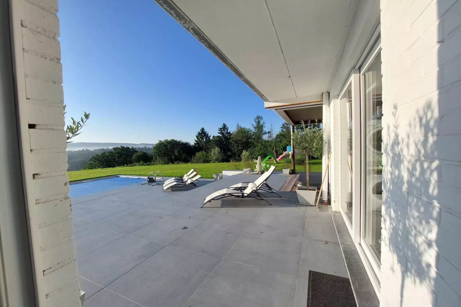 SPLENDID VIEW AYWAILLE-Terrasbalkon