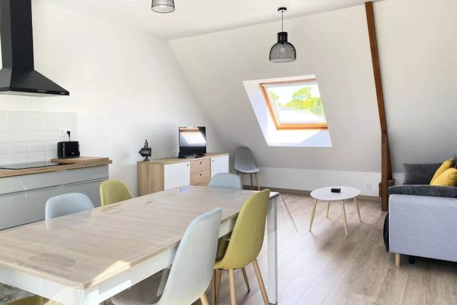 Résidence 303-frehel-Niet-getagd