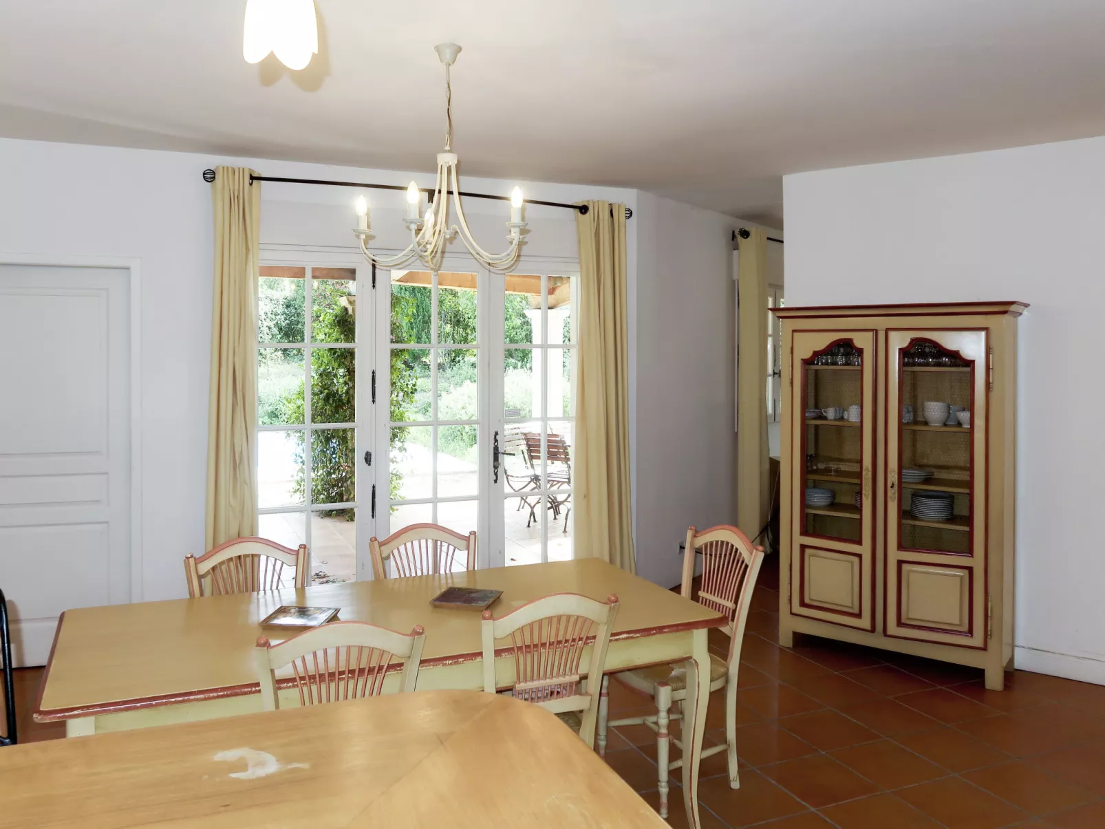 Hameaux de la Calade V6/8-Binnen