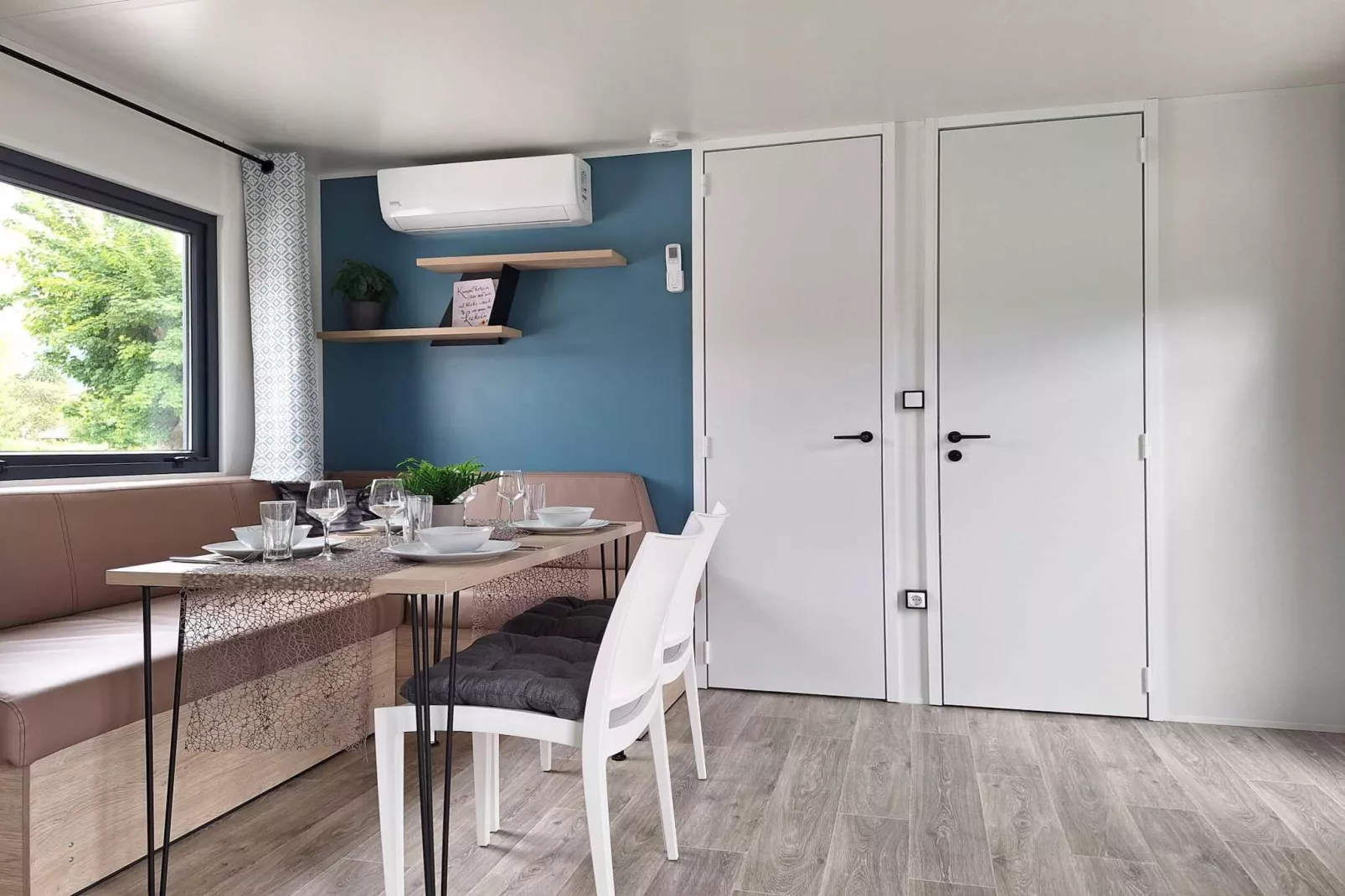 Mobilhome Bali 2 - Eetkamer