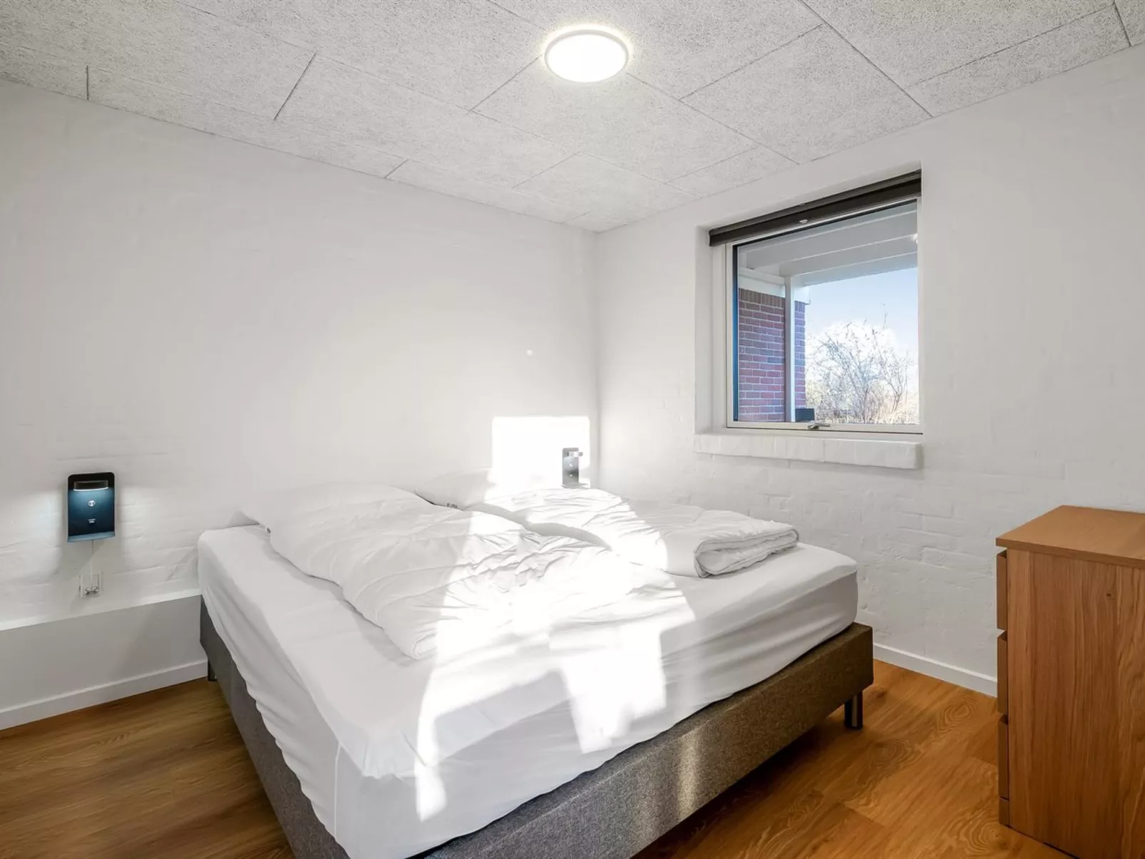 "Cyrill" - 2km from the sea - Binnen