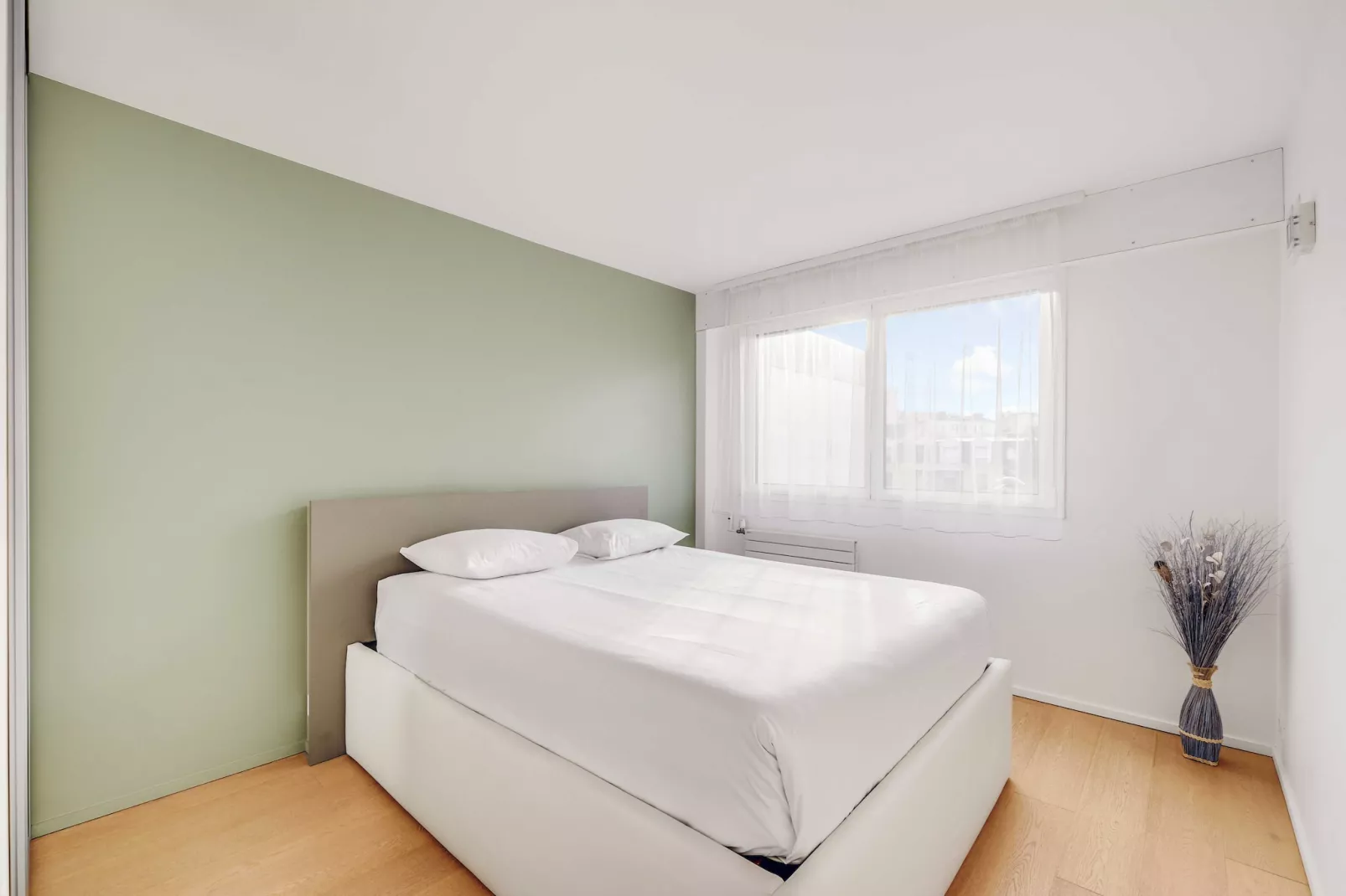 IY-25B-REPUBLIQUE-M - Niet-getagd