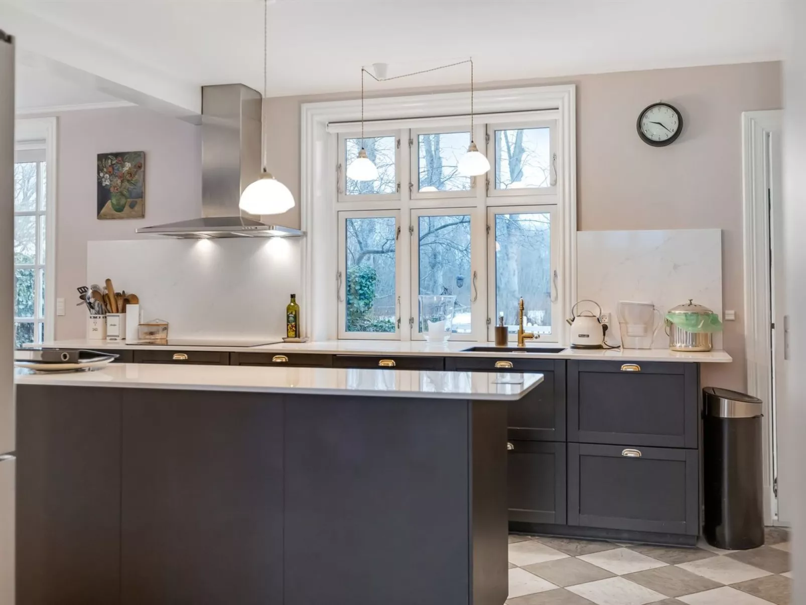 "Edla" - 5km from the sea - Binnen