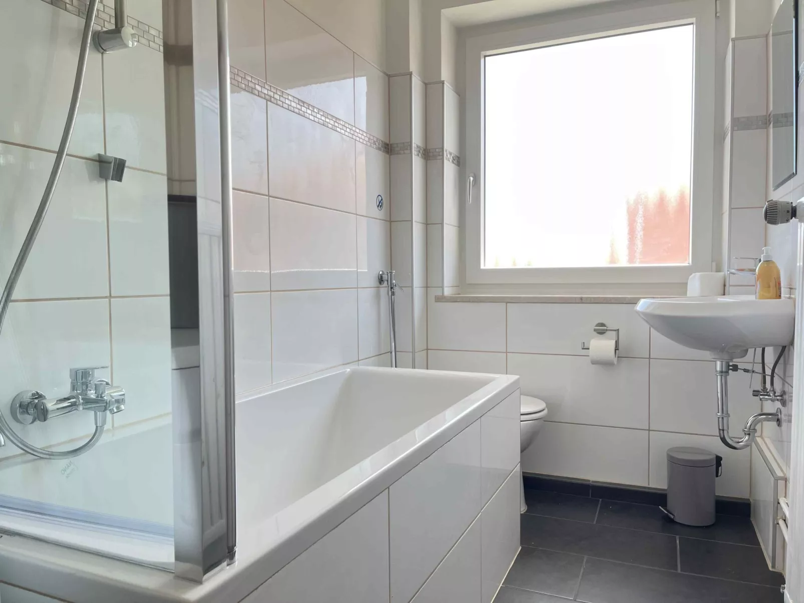 SAD154 - Image-tags.info