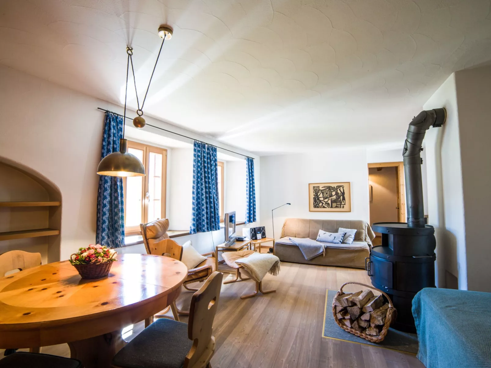 Roseg und Nair - Image-tags.info