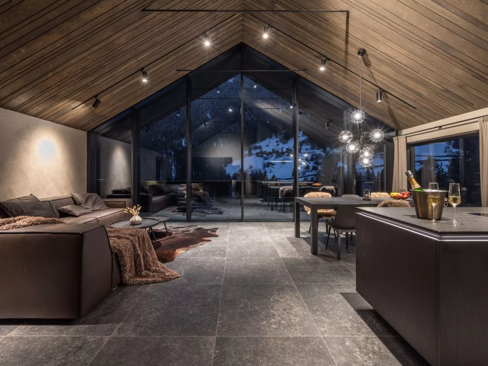 Paznauner Villen - Villa I. - Image-tags.info