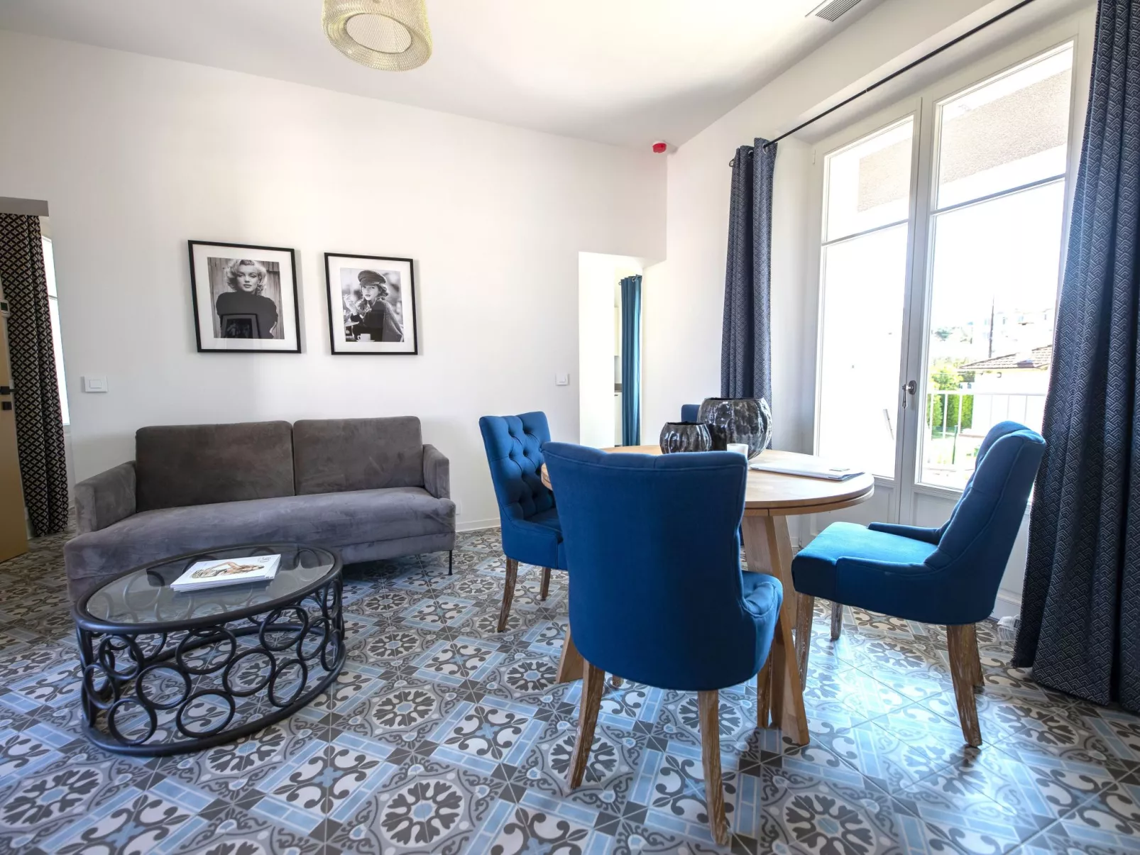 Schicke und moderne Wohnung im Stadtzentrum - Image-tags.info