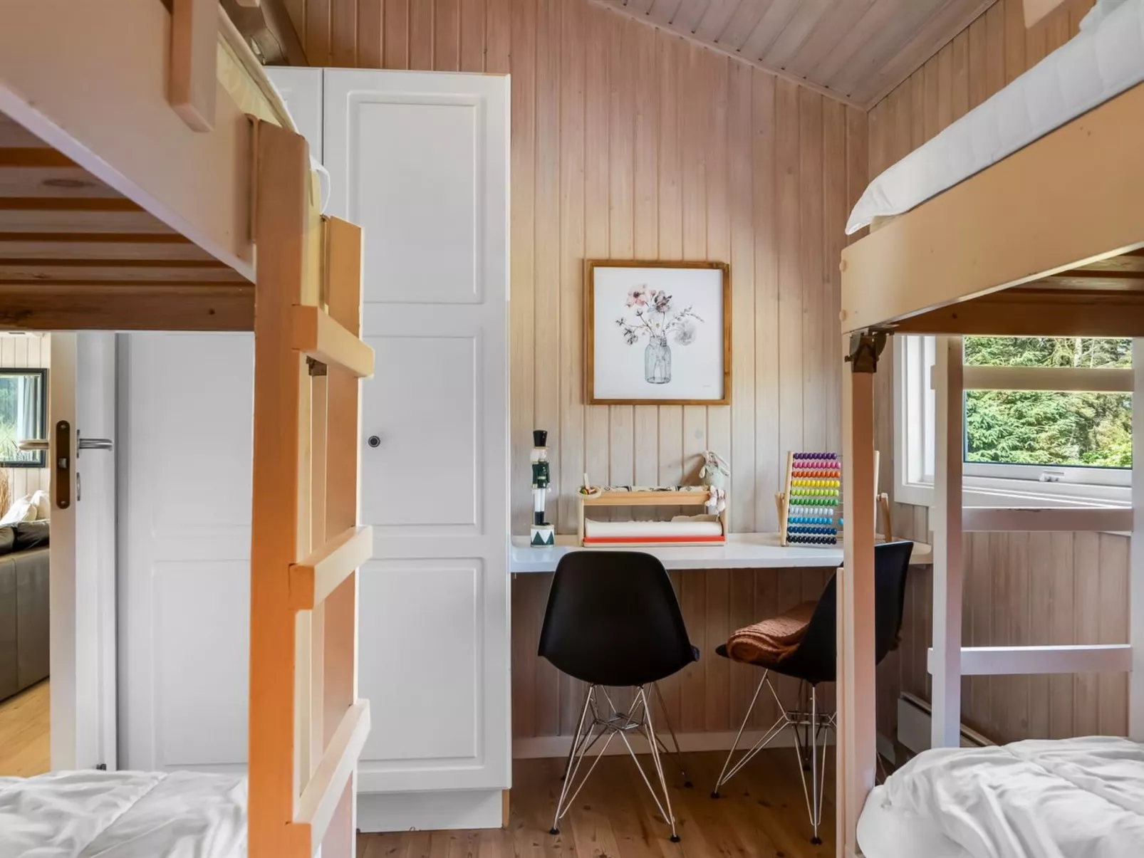 "Virpi" - 1.1km from the sea-Binnen