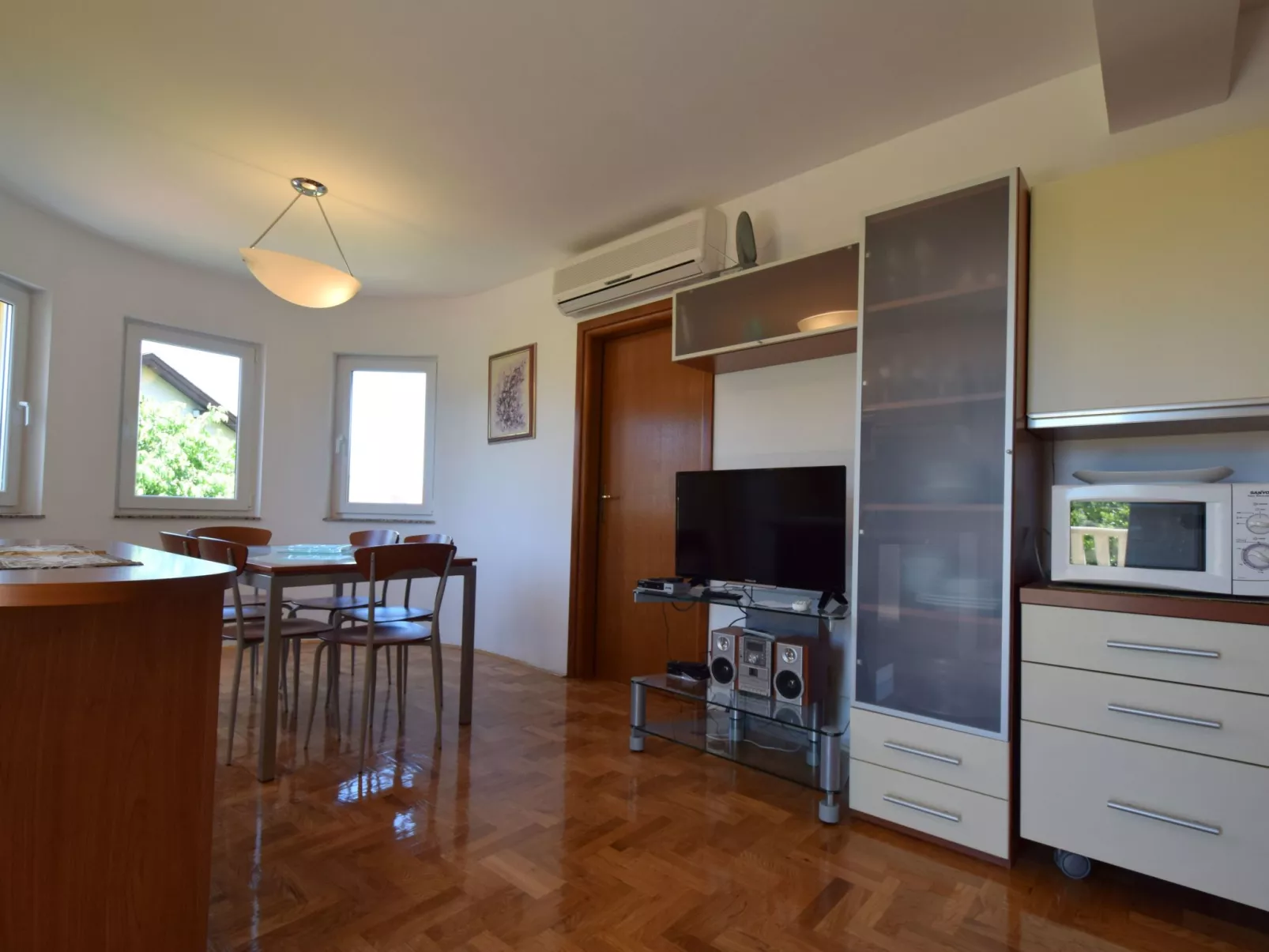 Mirela - Image-tags.info