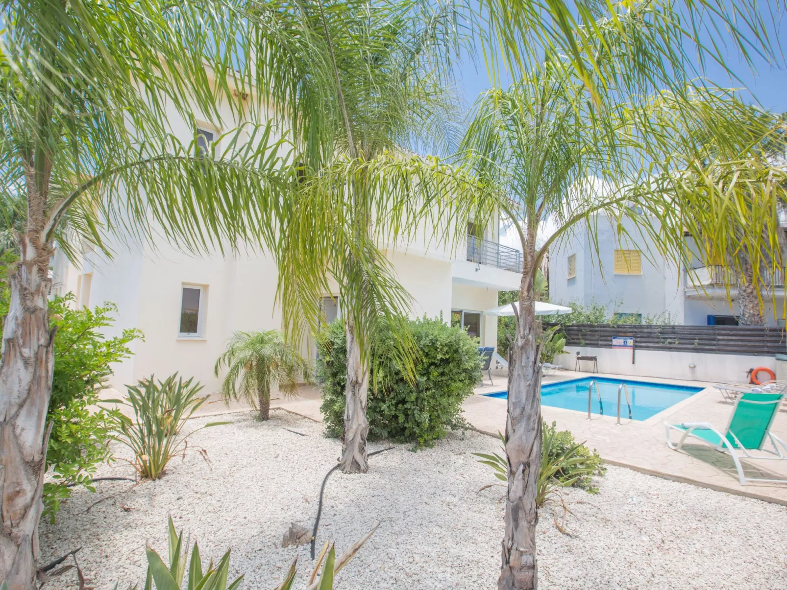 Wunderschöne Ferienvilla in Strandnähe - Image-tags.info