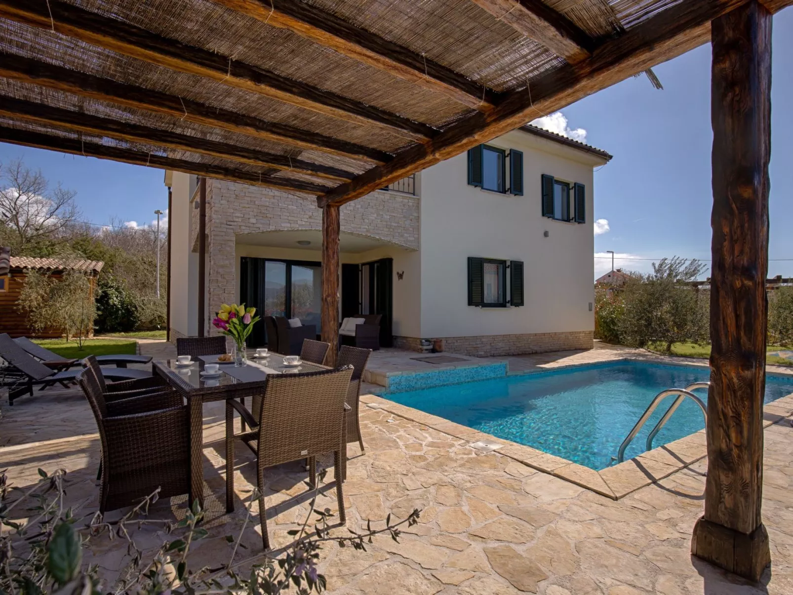 Villa "Oleandar" mit Schwimmbad und Meerblick - Image-tags.info