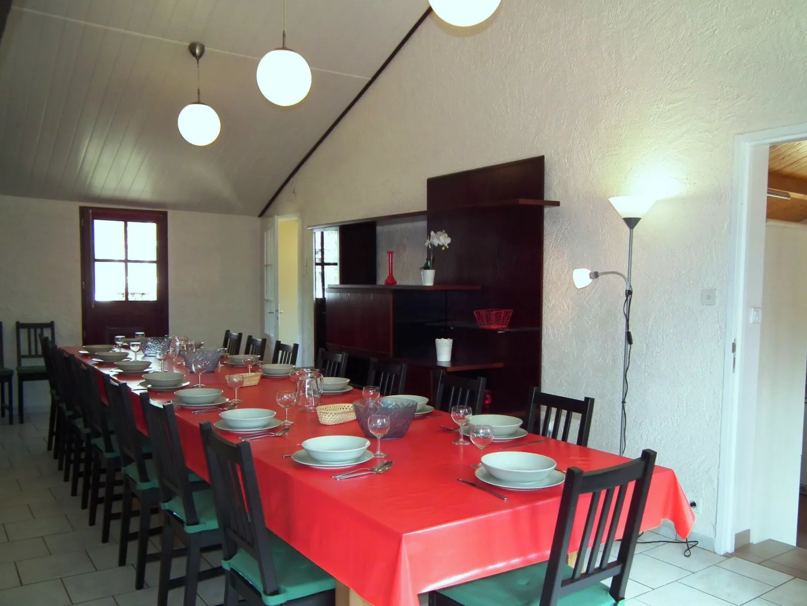 Feriendorf im Périgord Großes Ferienhaus für 18 oder 20 Personen. - Image-tags.info