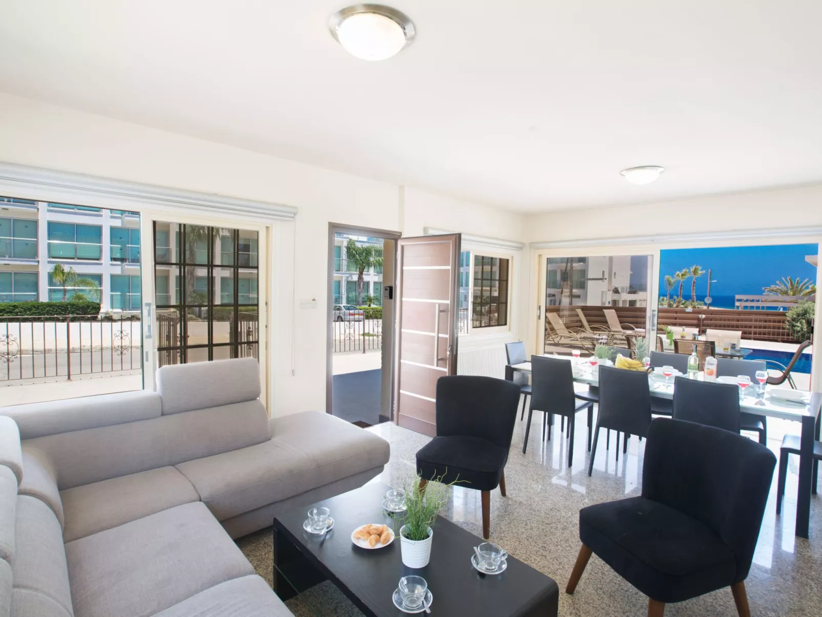 Wunderschöne Villa mit privatem Pool und großem Garten - Image-tags.info