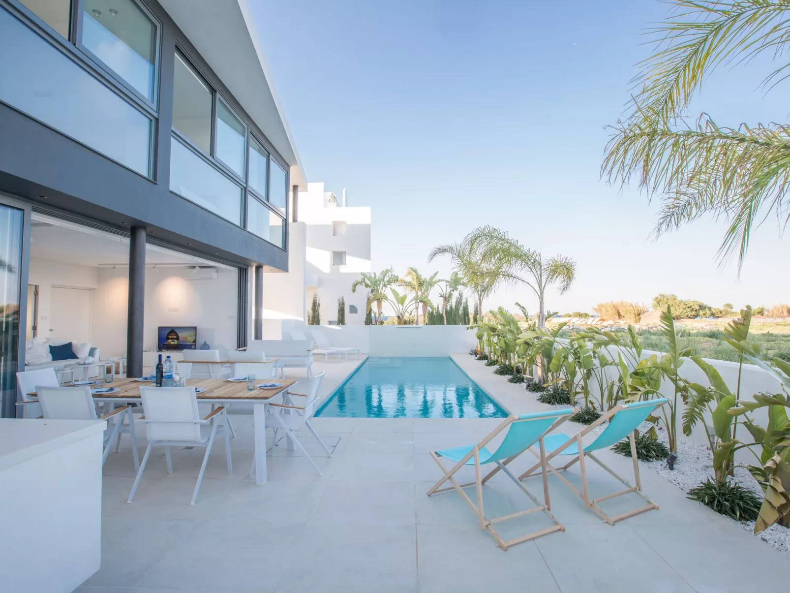 Neue, moderne 3-Schlafzimmer-Villa mit privatem Pool - Image-tags.info