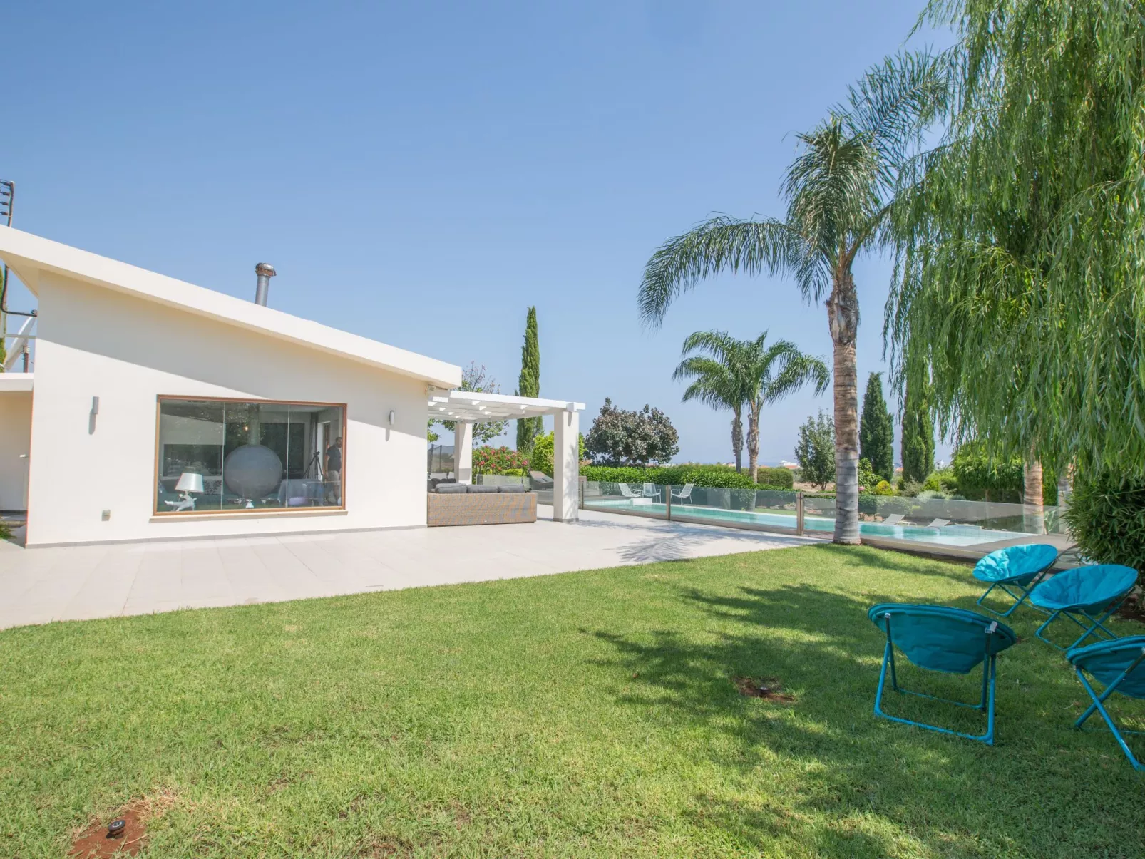 4-Schlafzimmer-Villa mit Pool im Zentrum von Protaras - Image-tags.info