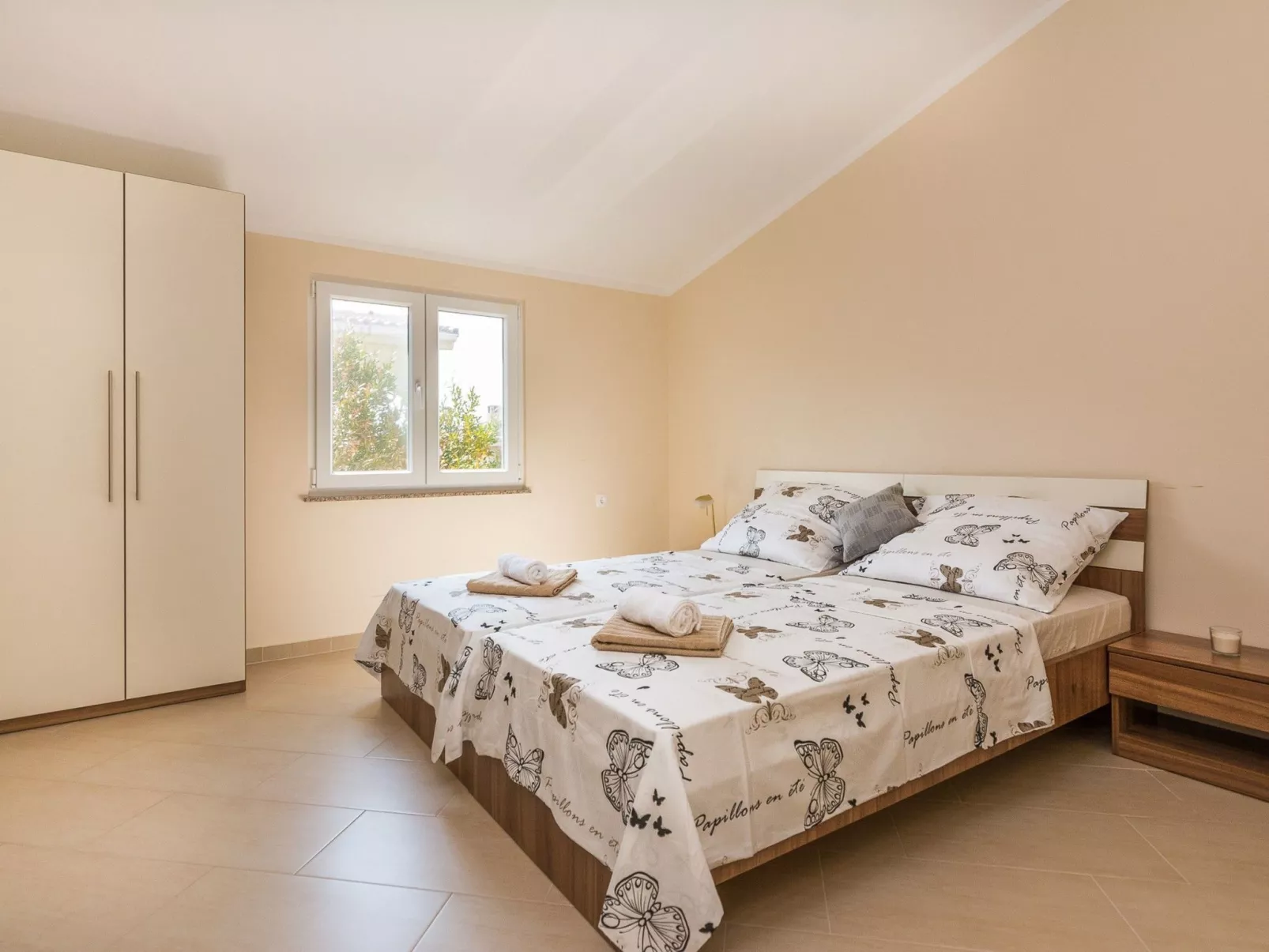 Apartment Bobeta 4 - Image-tags.info