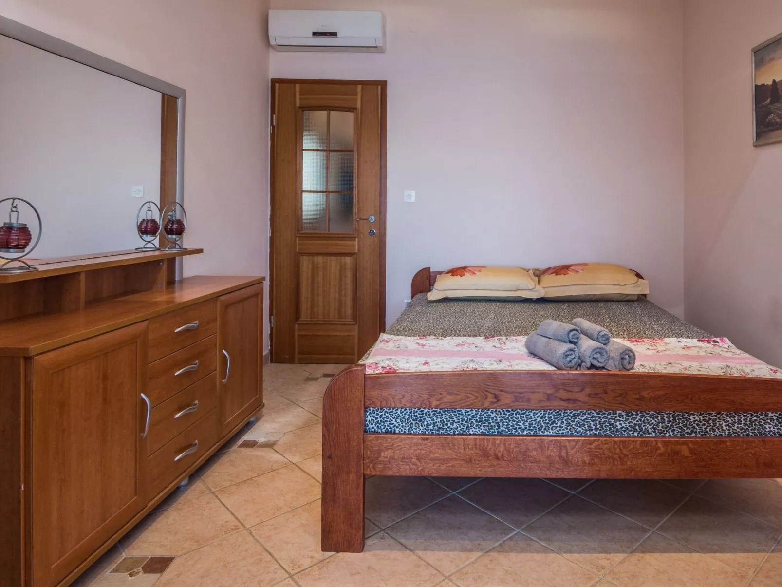 Apartment Weiss 2 - Image-tags.info