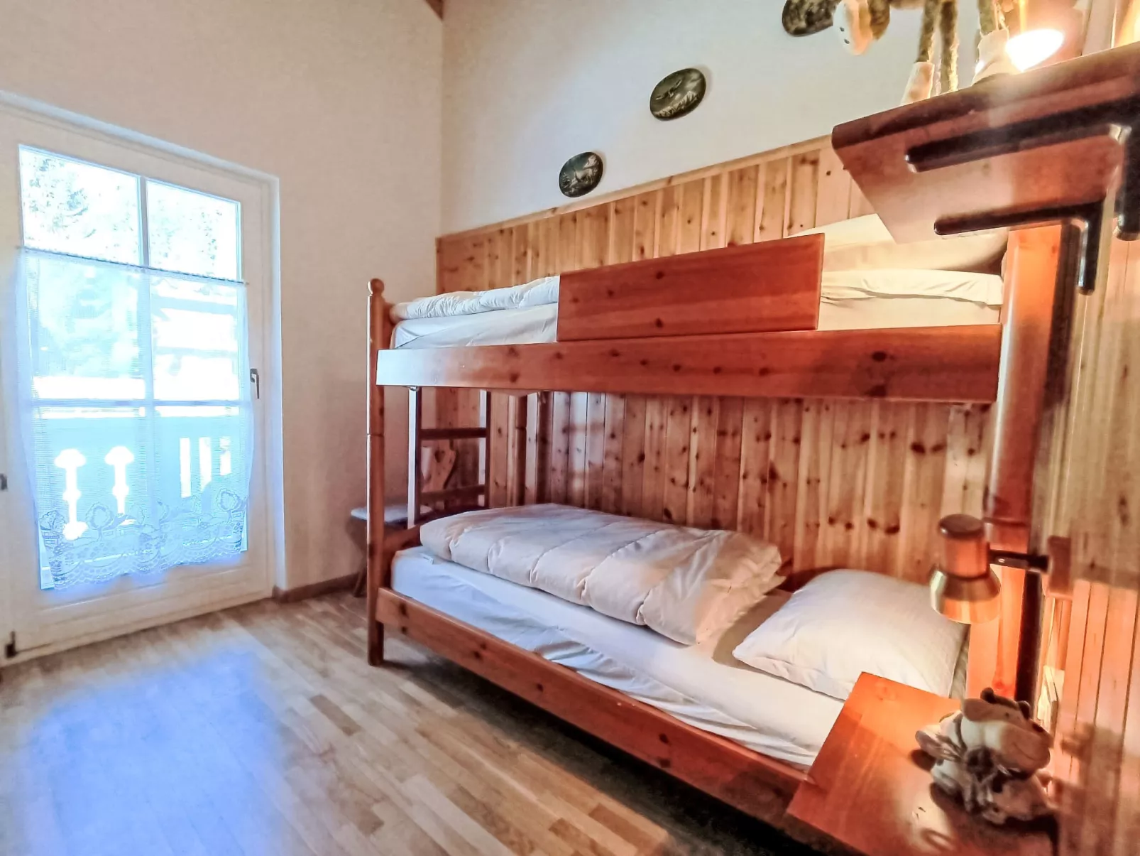 Cesa sot Larsec - Binnen