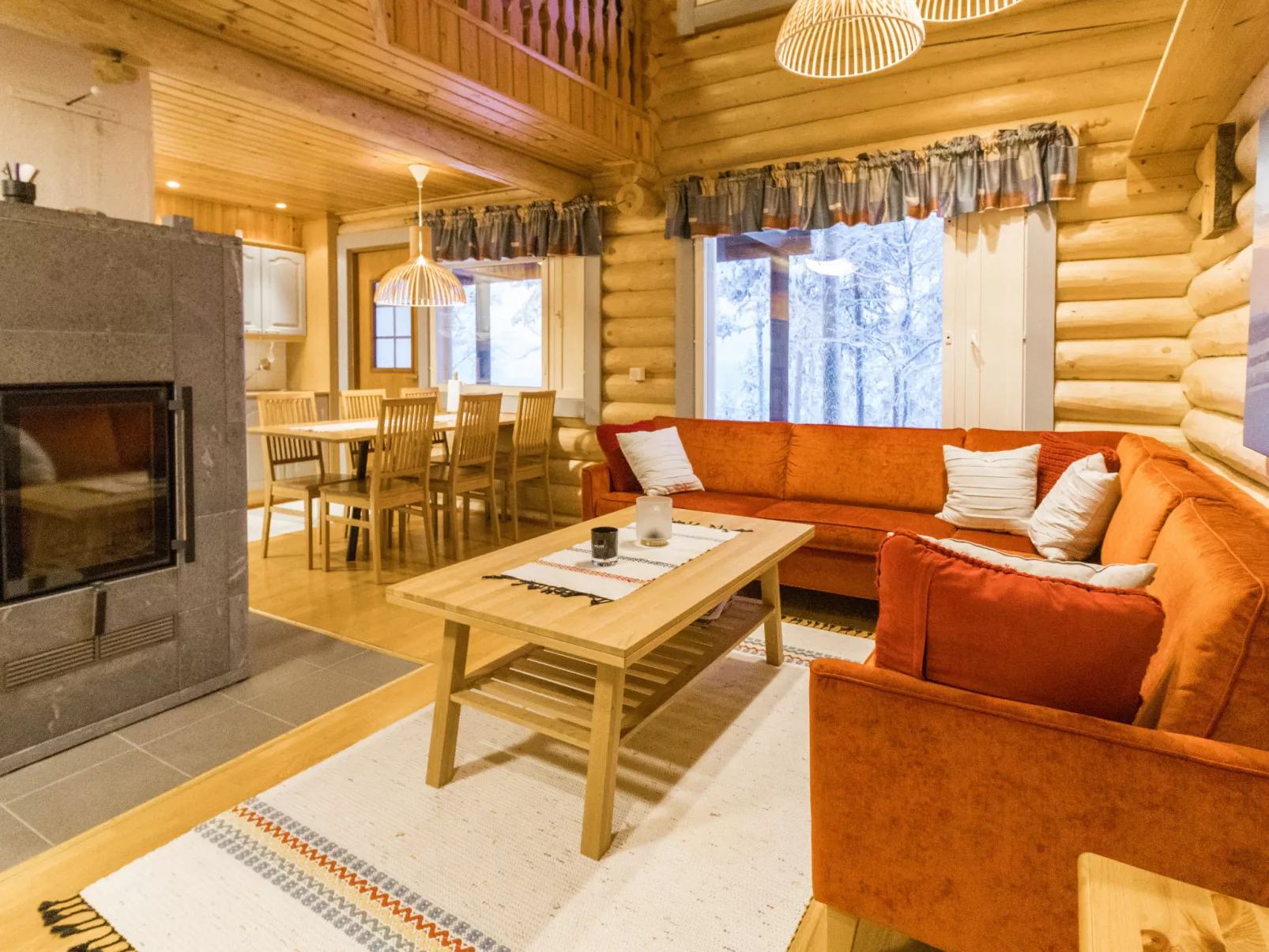 Salvostie 13, hetta - Binnen