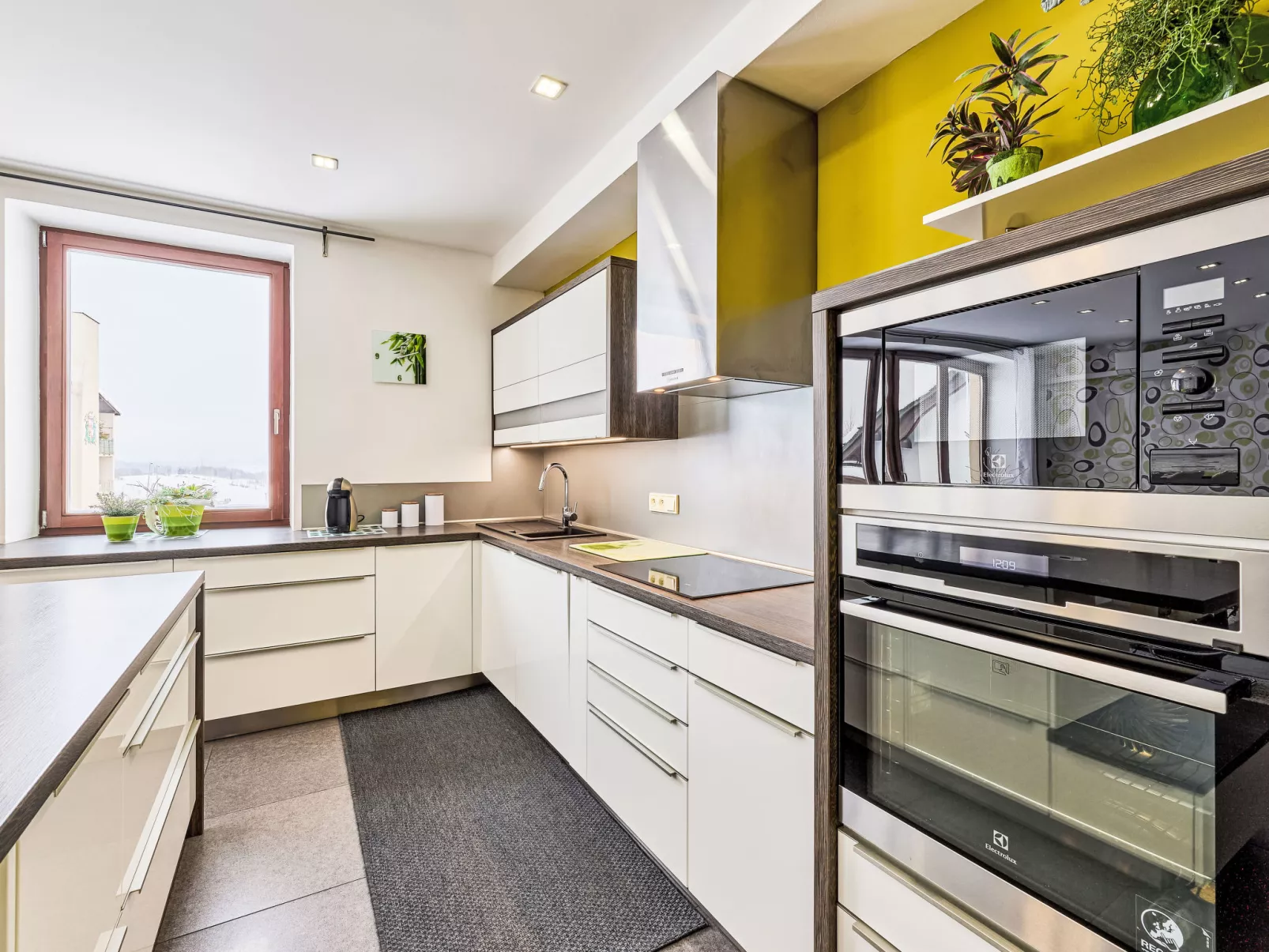 Vysoké nad Jizerou - Binnen