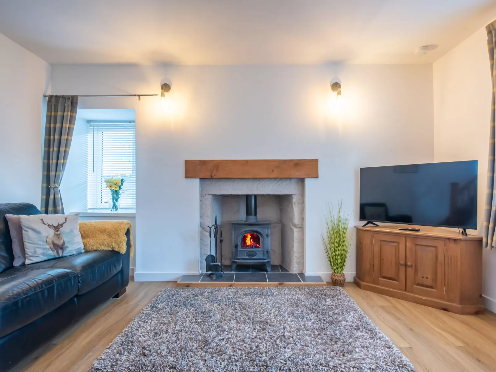 Strone Cottage-Binnen