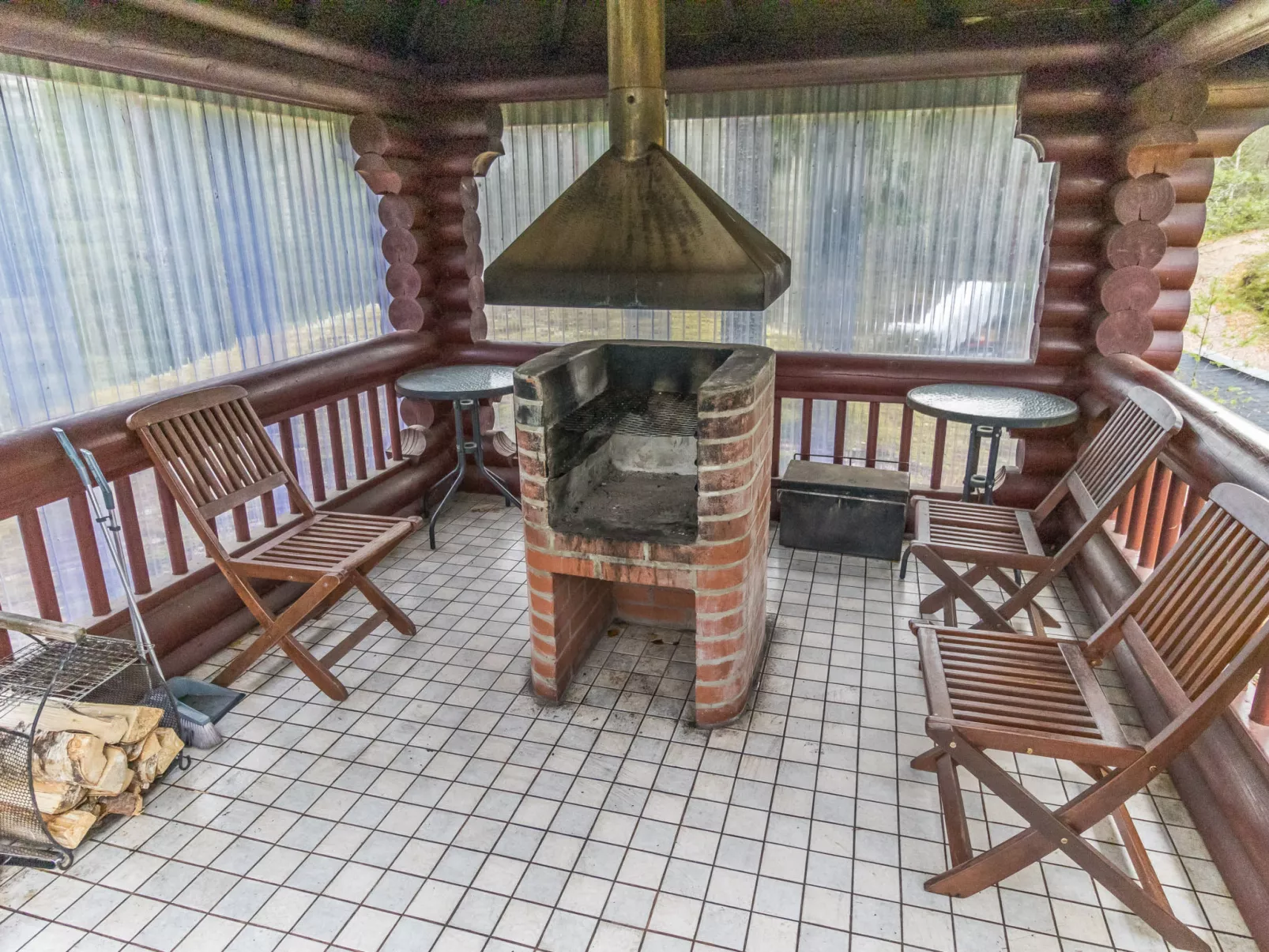 Villa huvikalliola - Binnen