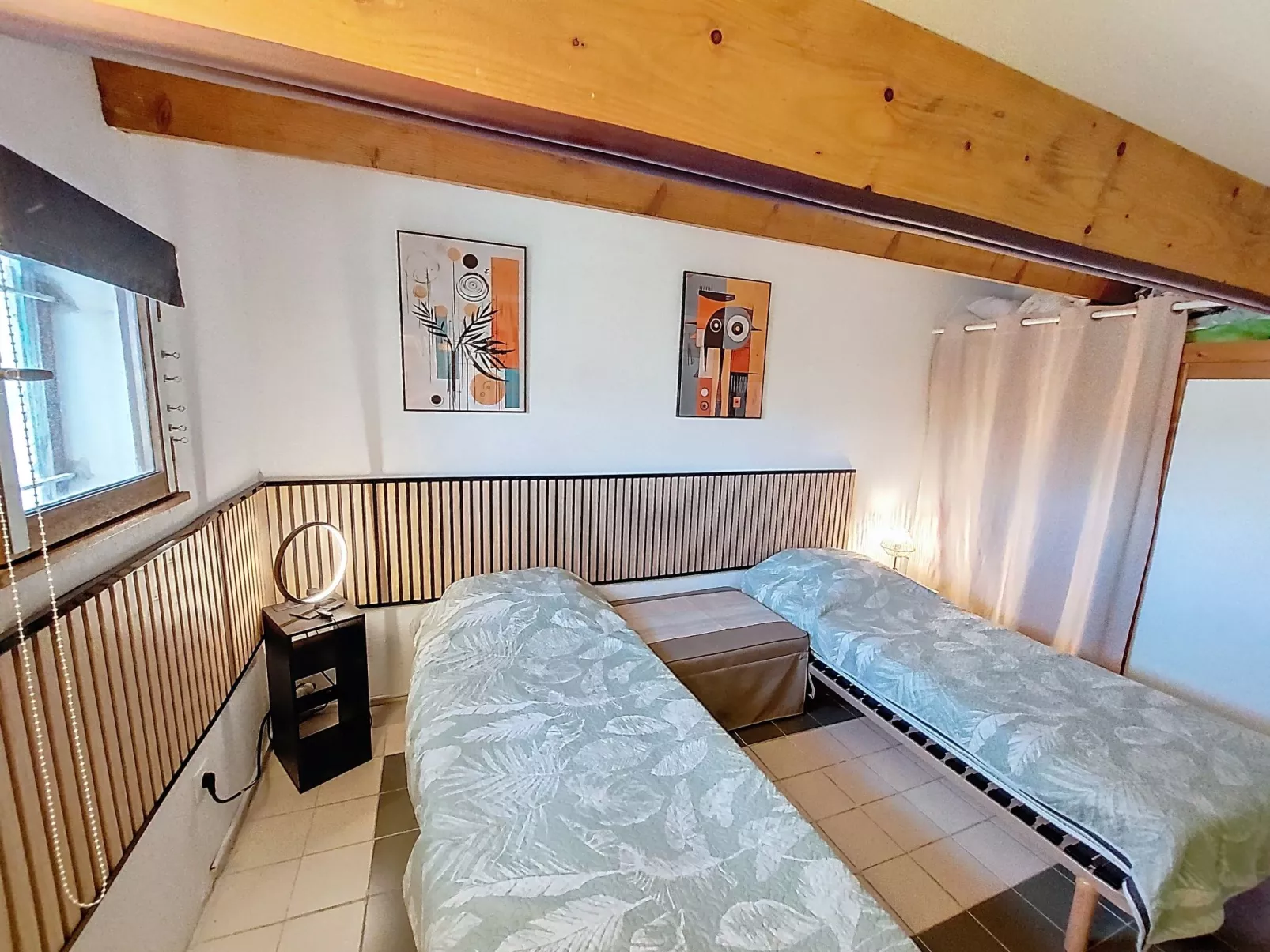 Les Ondines 1 - Binnen