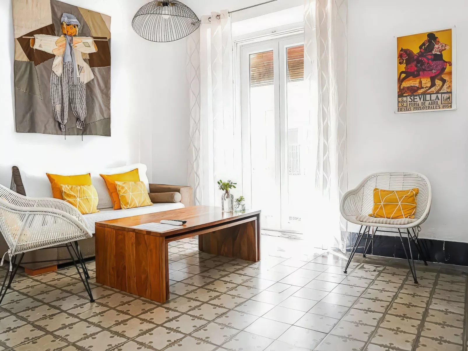 Helle Dach-Maisonette mit riesiger Terrasse - Binnen