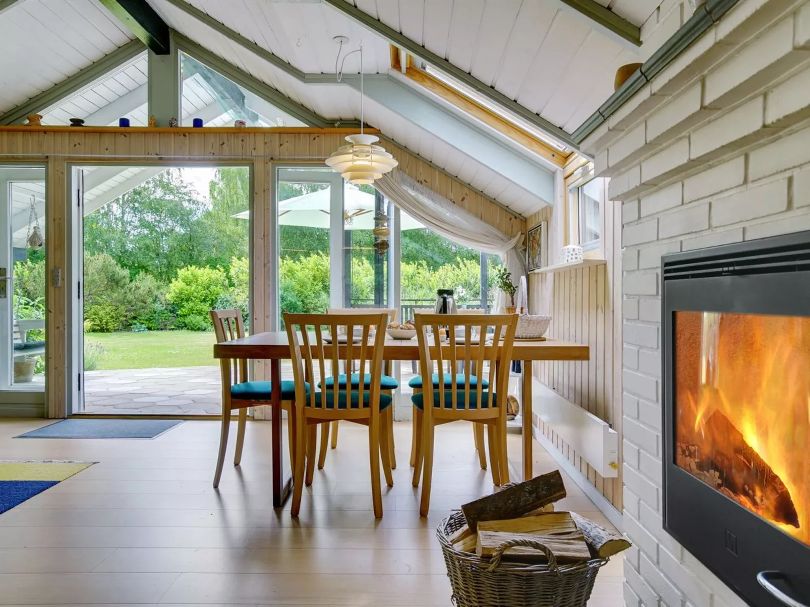 "Nadezda" - 450m from the sea-Binnen