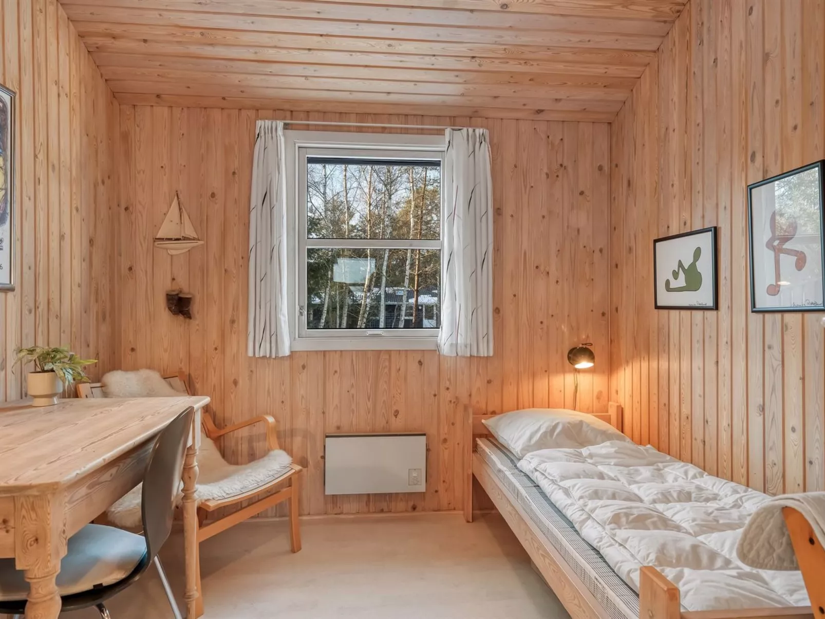 "Mea" -  from the sea-Binnen