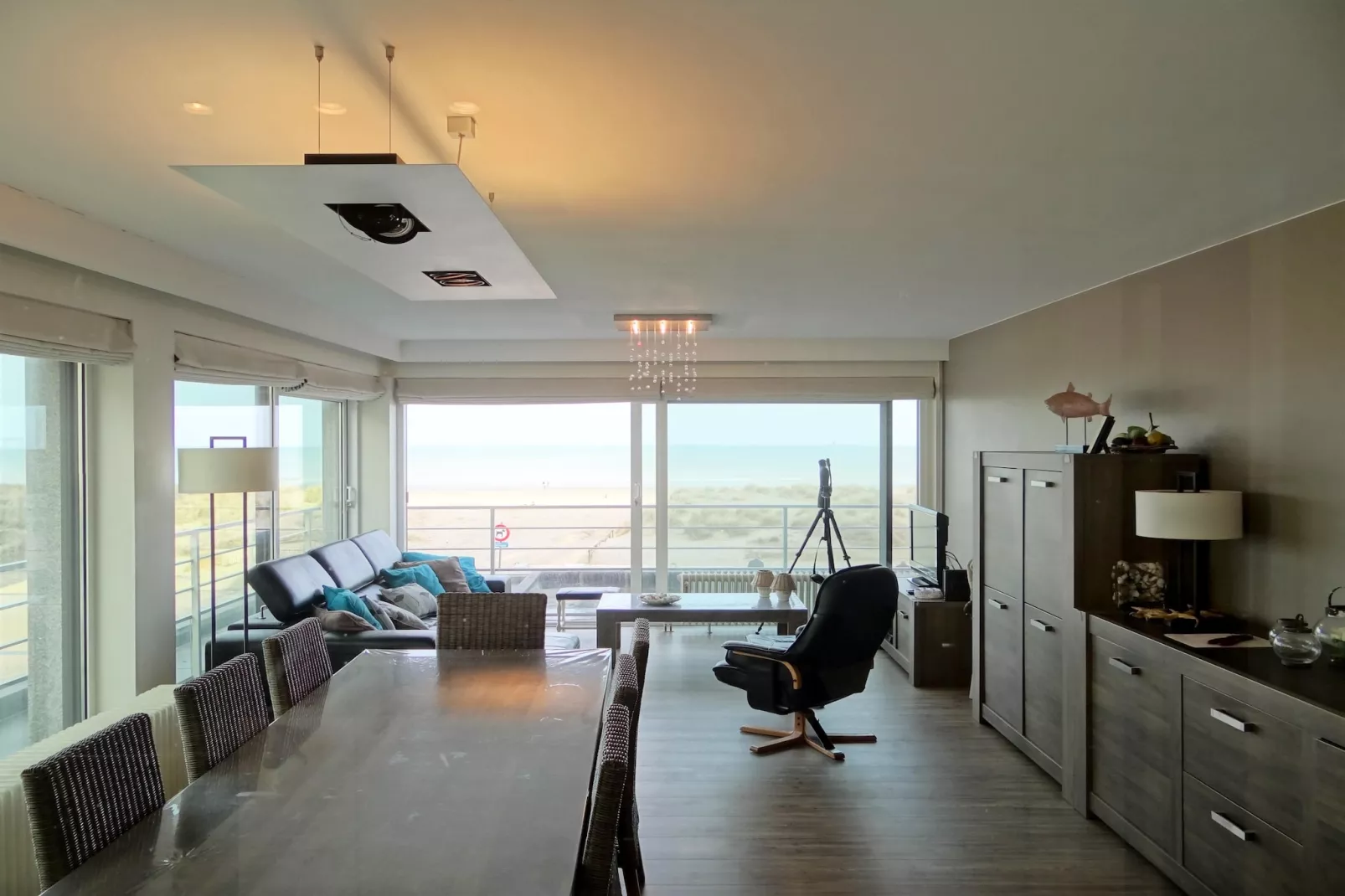 BEAULIEU 0602PK - Eetkamer