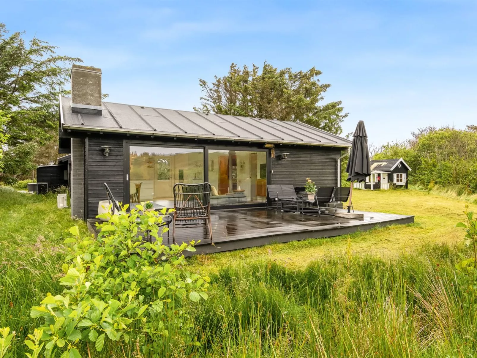 "Mintha" - 400m from the sea-Buiten