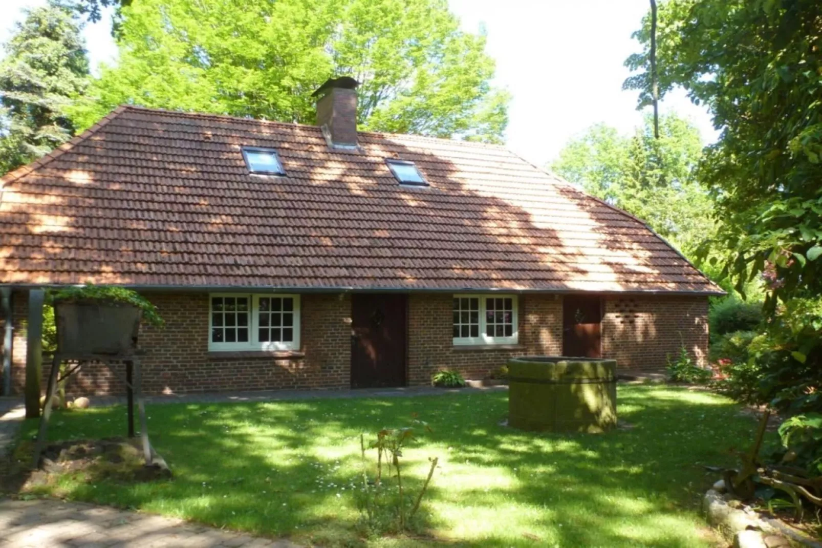 165295 - Buitenkant zomer