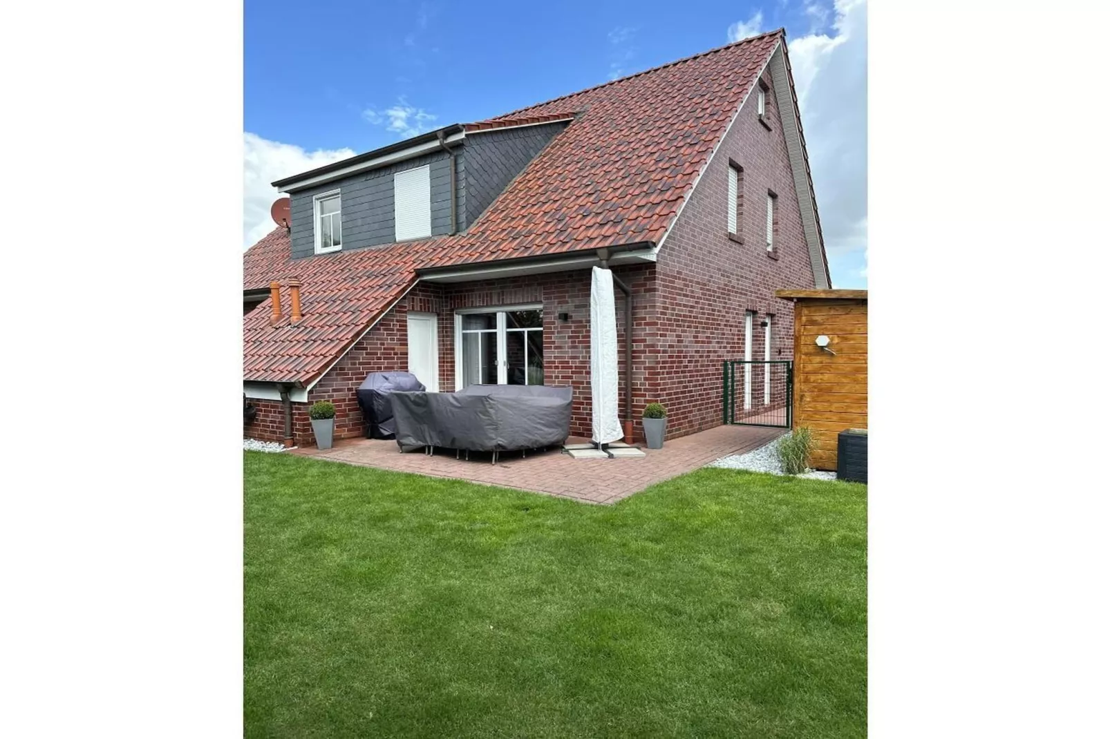 441154-Buitenkant zomer